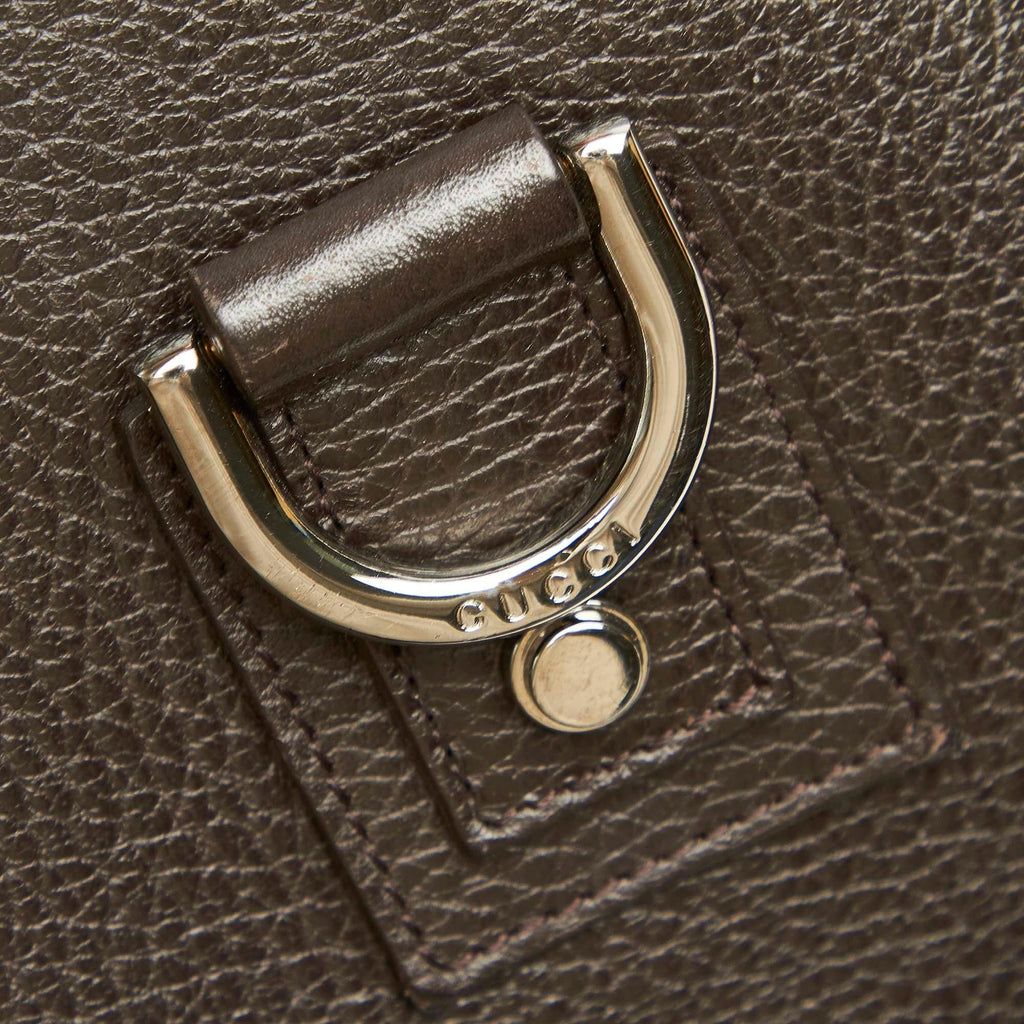 Gucci Abbey Leather Shoulder Bag (SHG-37759)