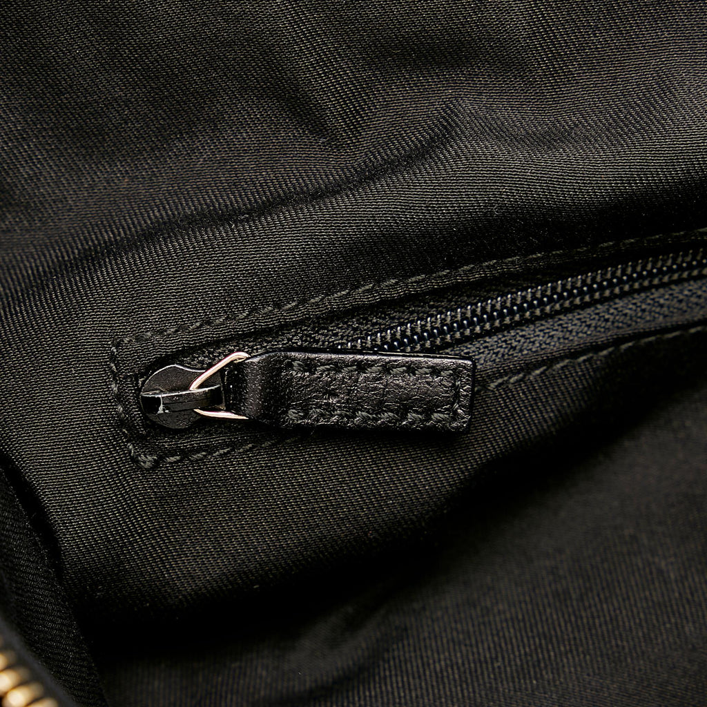 Gucci Abbey Shoulder Bag (SHG-x6Qz8i)