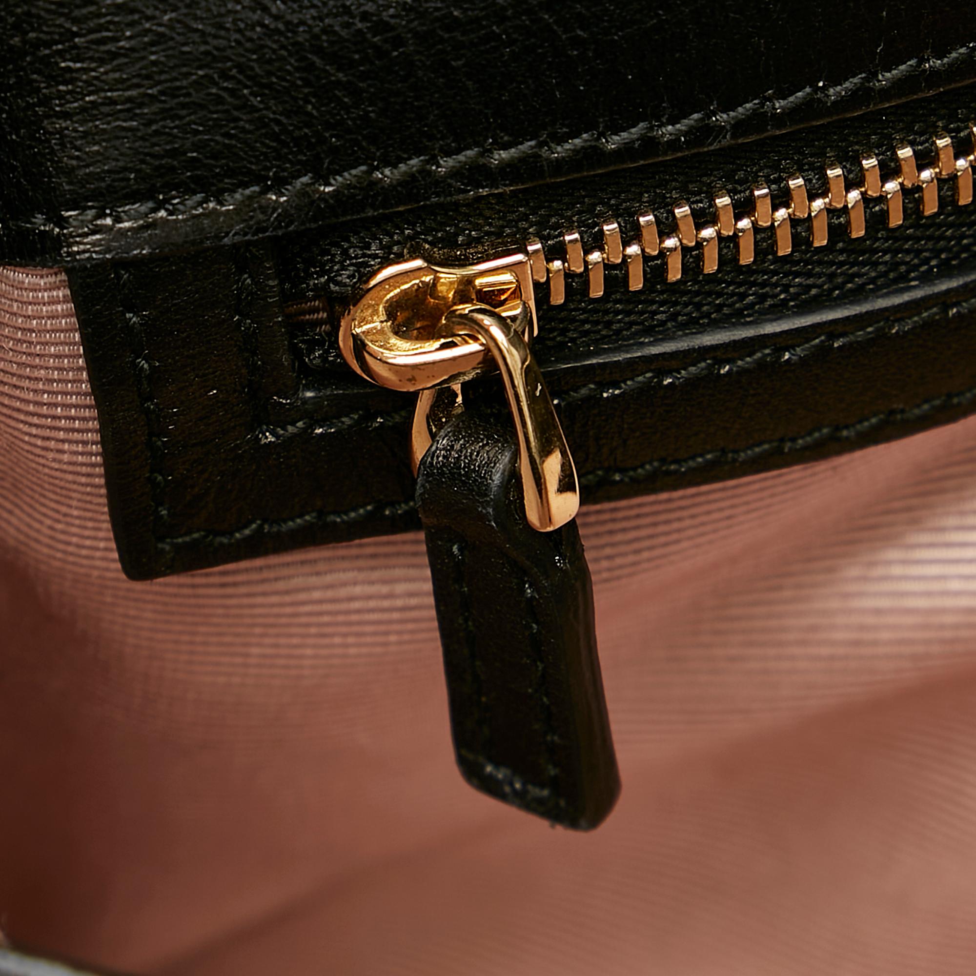 Gucci Arli Leather Crossbody Bag (SHG-25155)