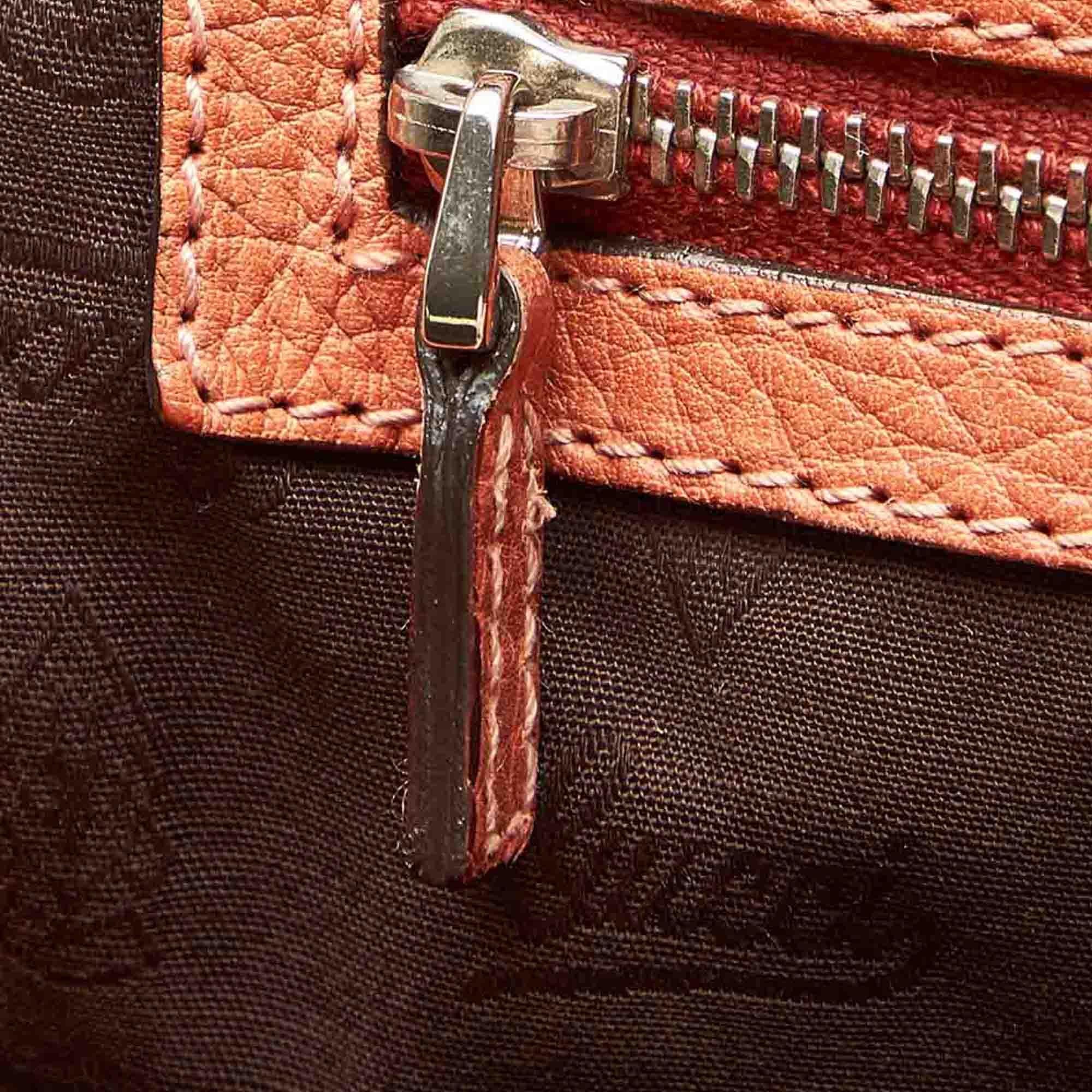 Gucci Bamboo Bar Leather Shoulder Bag (SHG-32182)