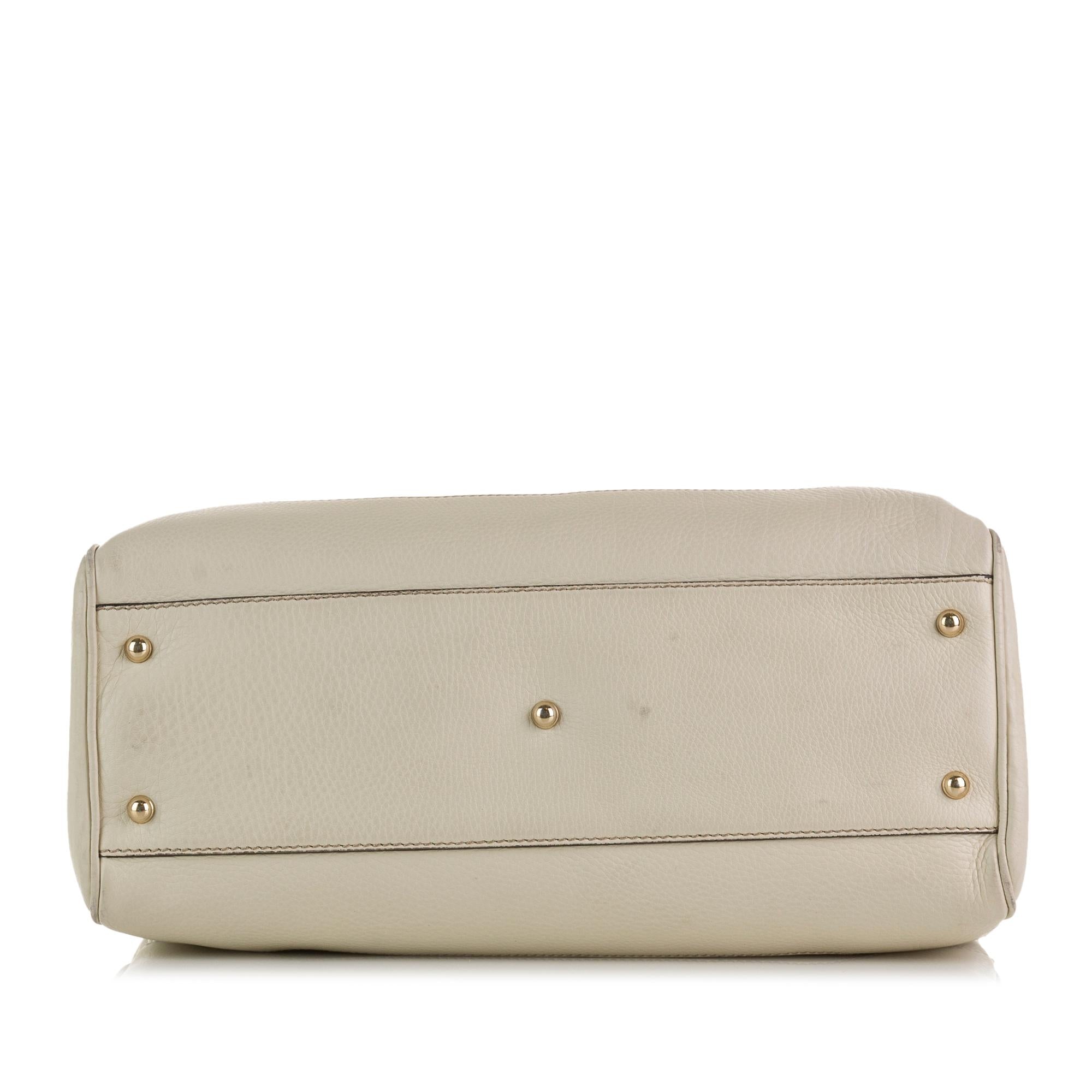 Gucci Bamboo Diana Satchel (SHG-s61KsH)
