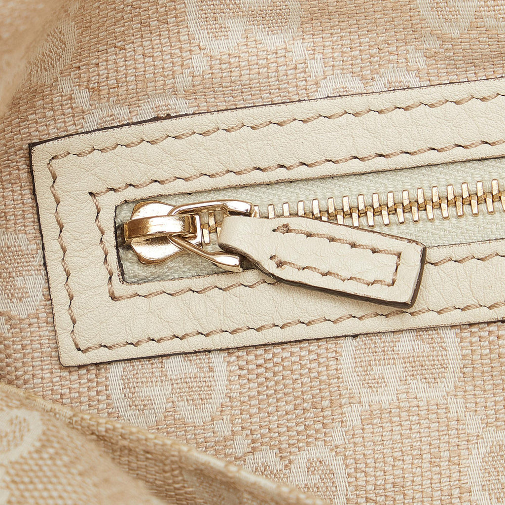Gucci Bamboo Diana Satchel (SHG-kEnJle)