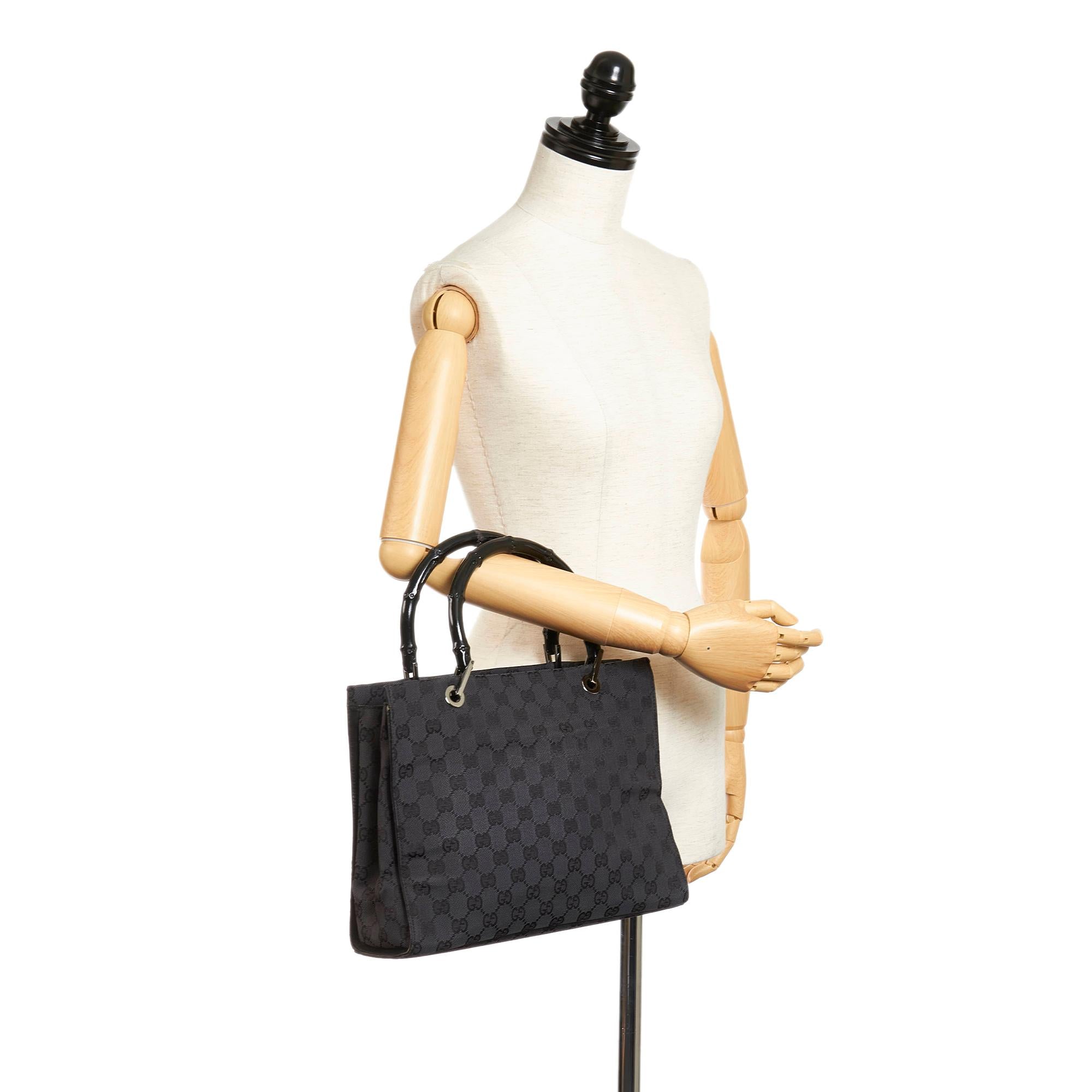 Gucci Bamboo Gucci Canvas Handbag (SHG-27813)