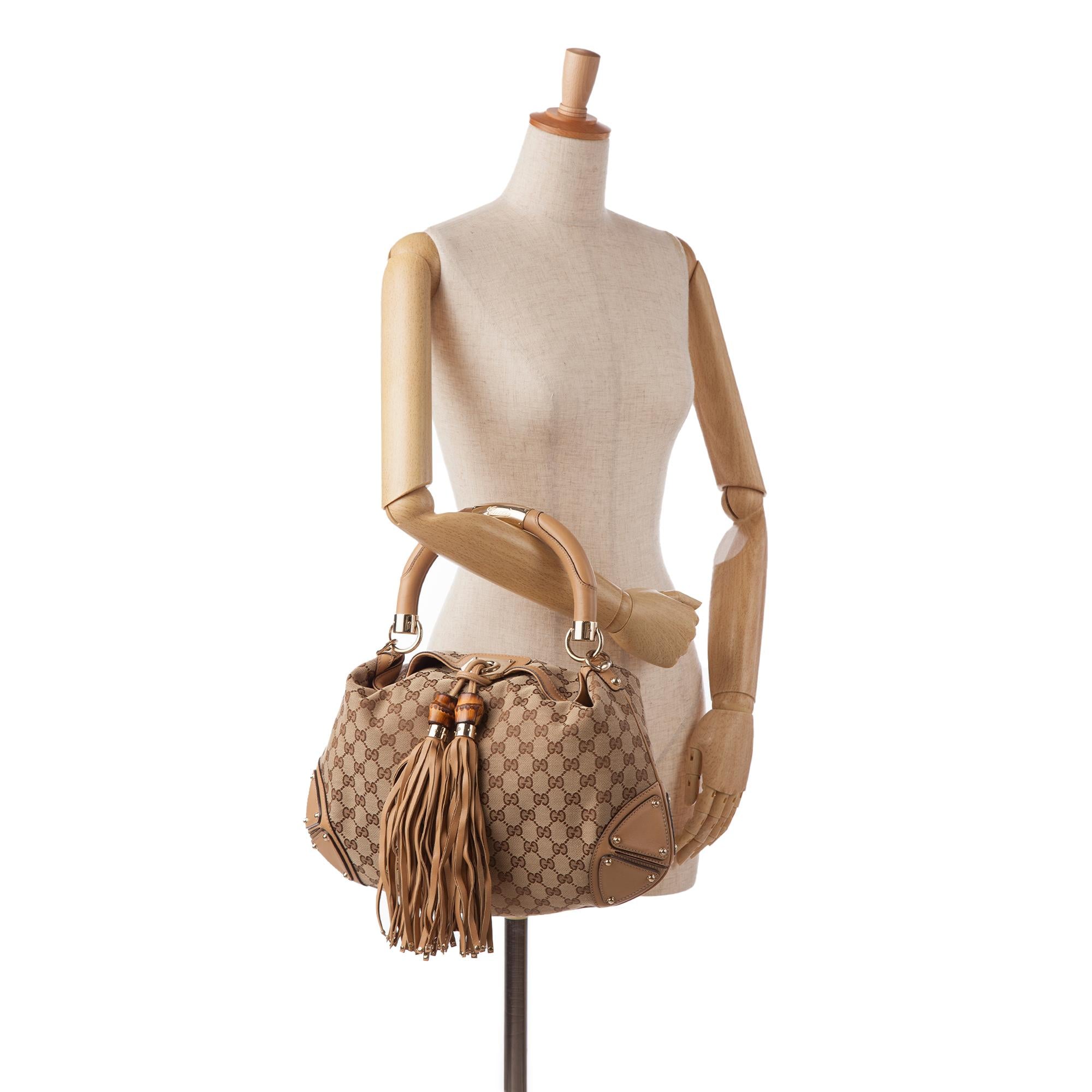 Gucci Bamboo GG Canvas Indy Hobo Bag (SHG-XsNWx4)