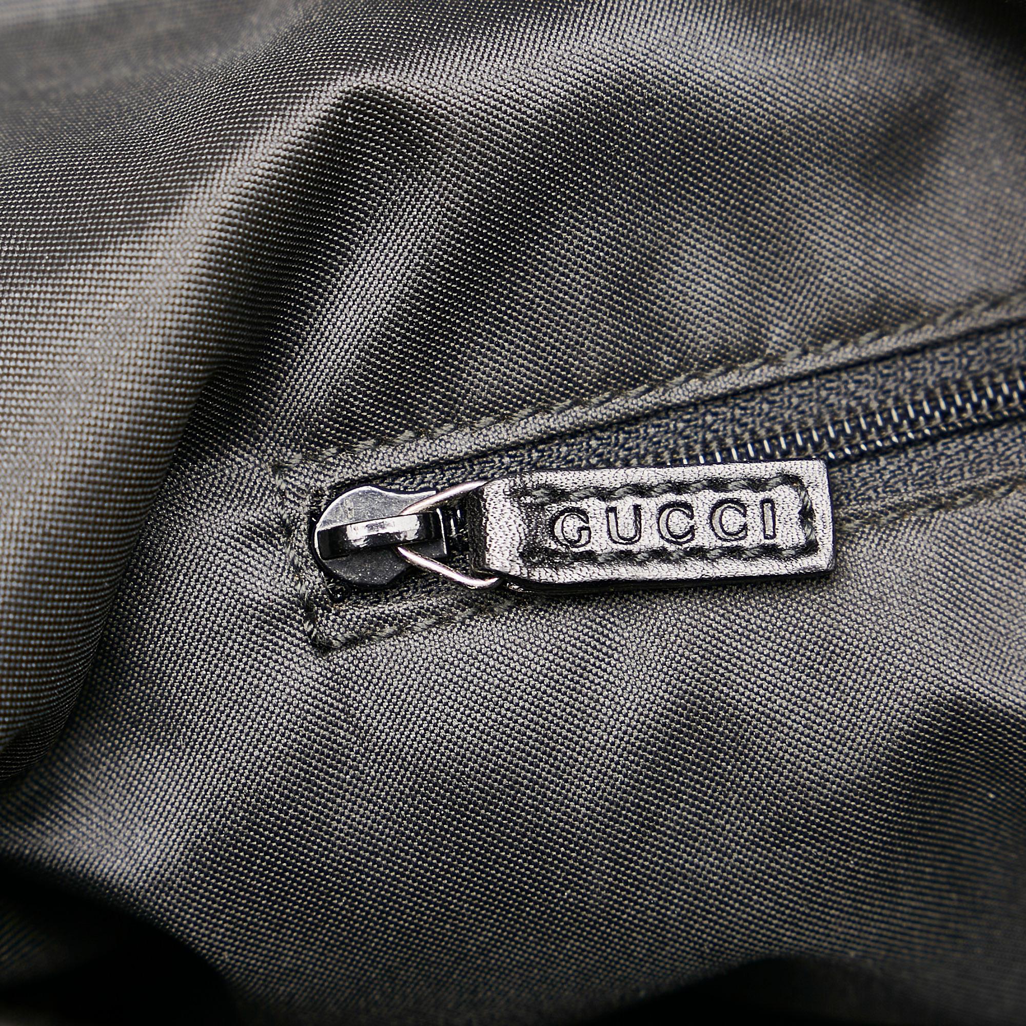 Gucci Bamboo Gucci Canvas Shoulder Bag (SHG-30713)