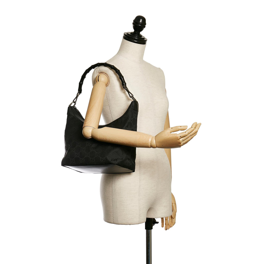 Gucci Bamboo Gucci Canvas Shoulder Bag (SHG-30713)