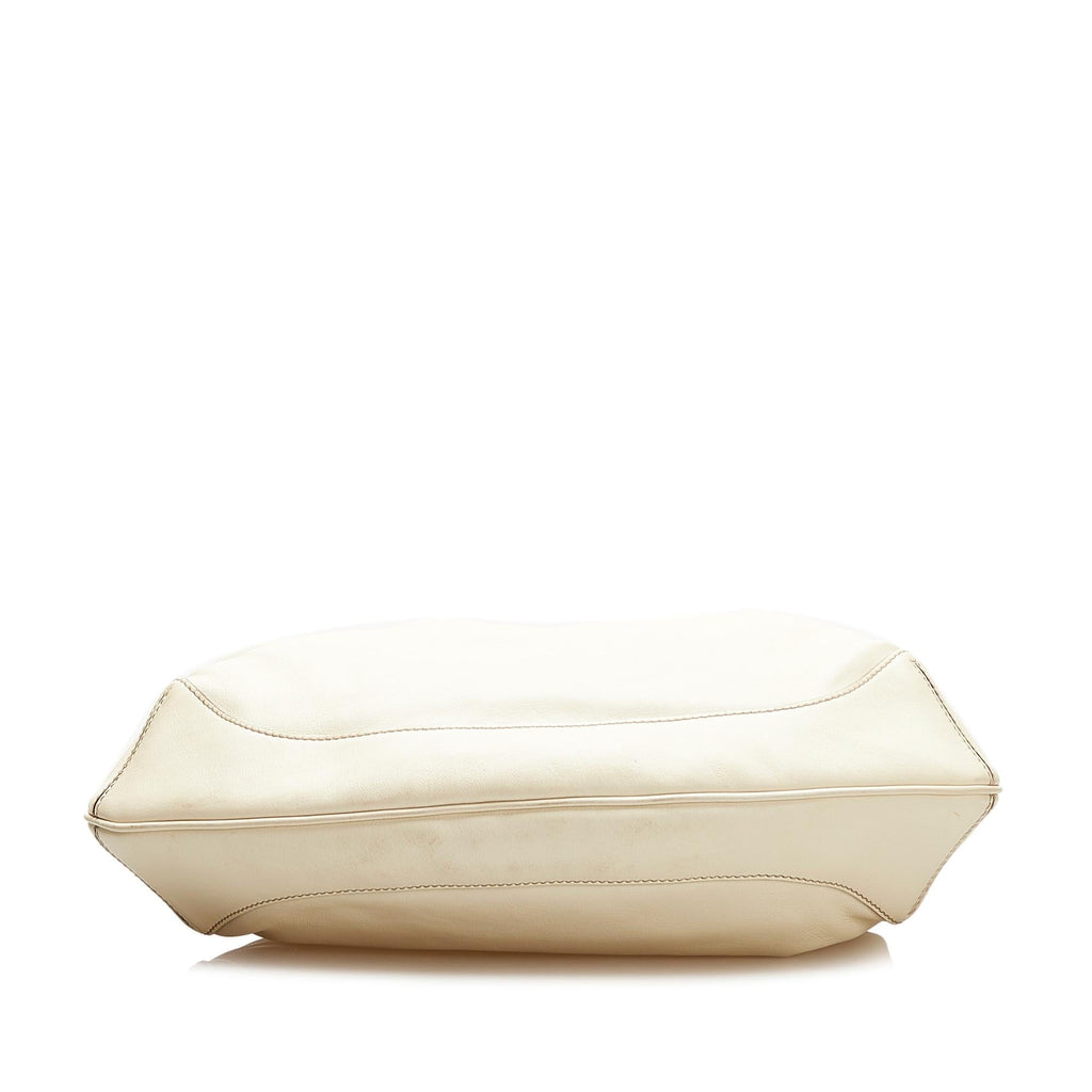 Gucci Bamboo Leather Handbag (SHG-35922)