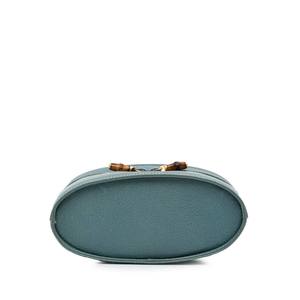 Gucci Bamboo Leather Vanity Bag (SHG-2XKgsO)