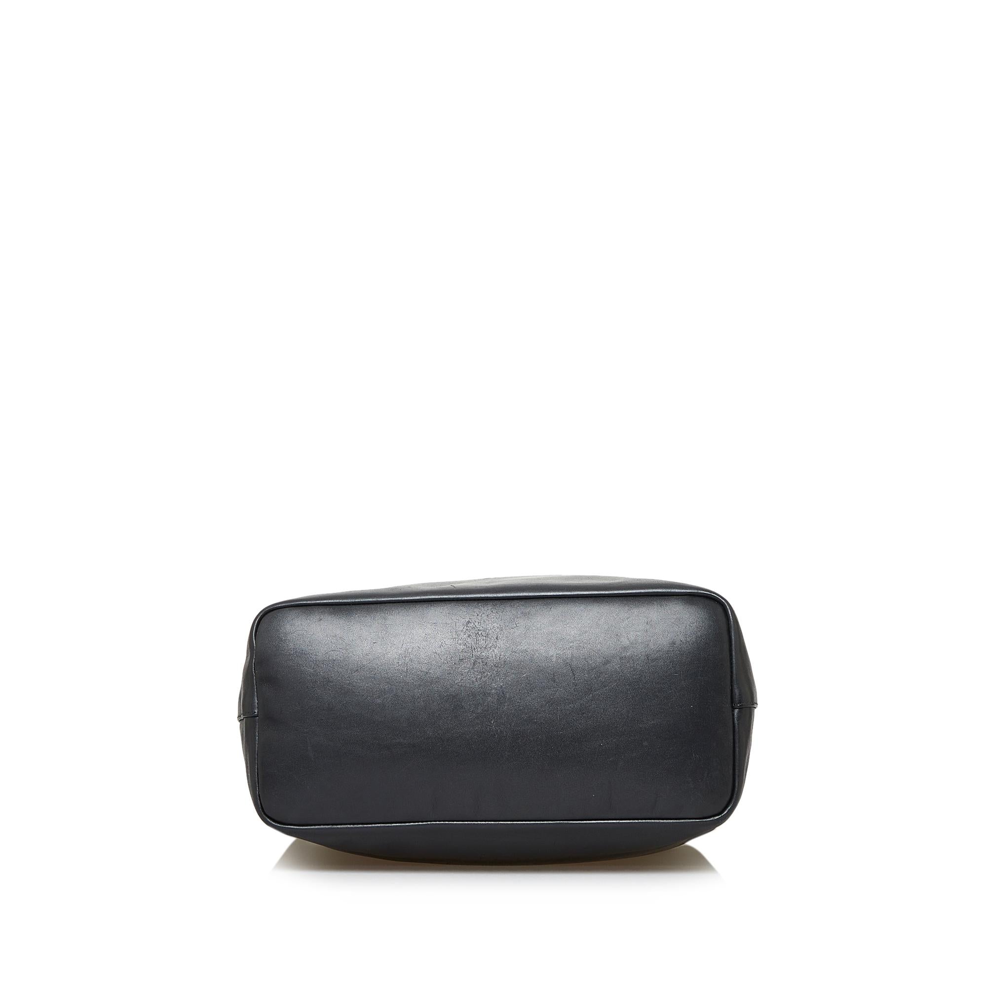 Gucci Bamboo Shoulder Bag (SHG-LJFpH1)