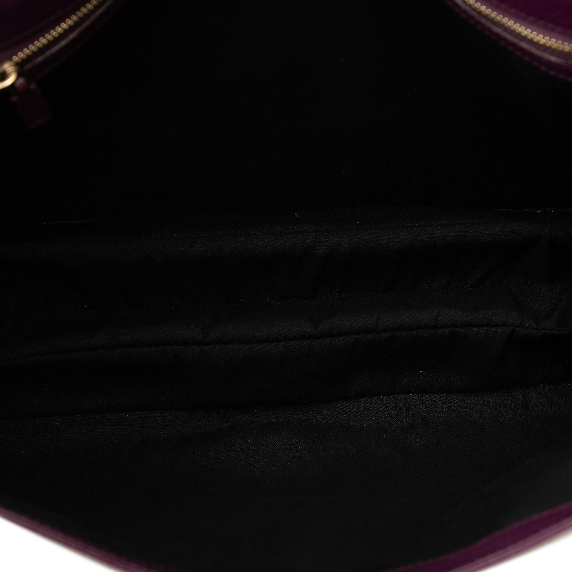 Gucci Blondie Shoulder Bag (SHG-5Bb8u9)