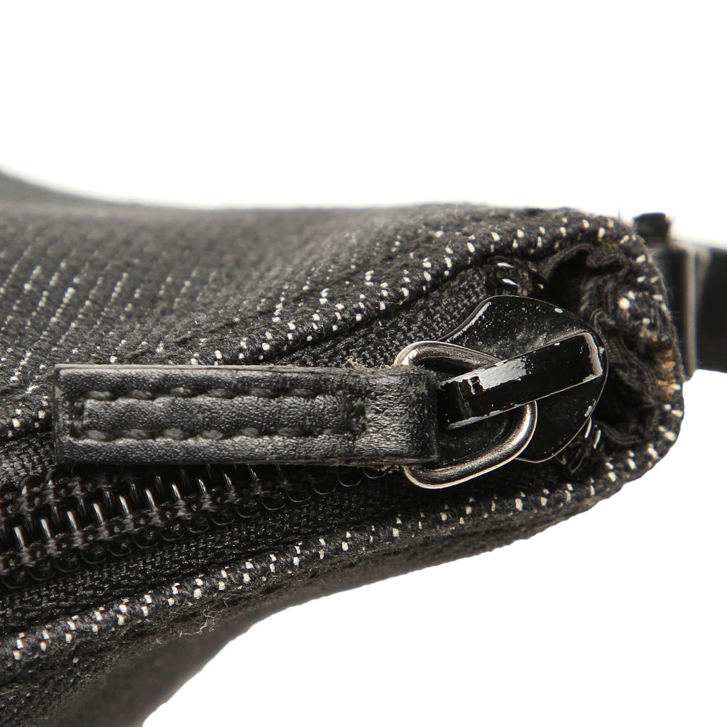 Gucci Boat Canvas Baguette (SHG-14104)