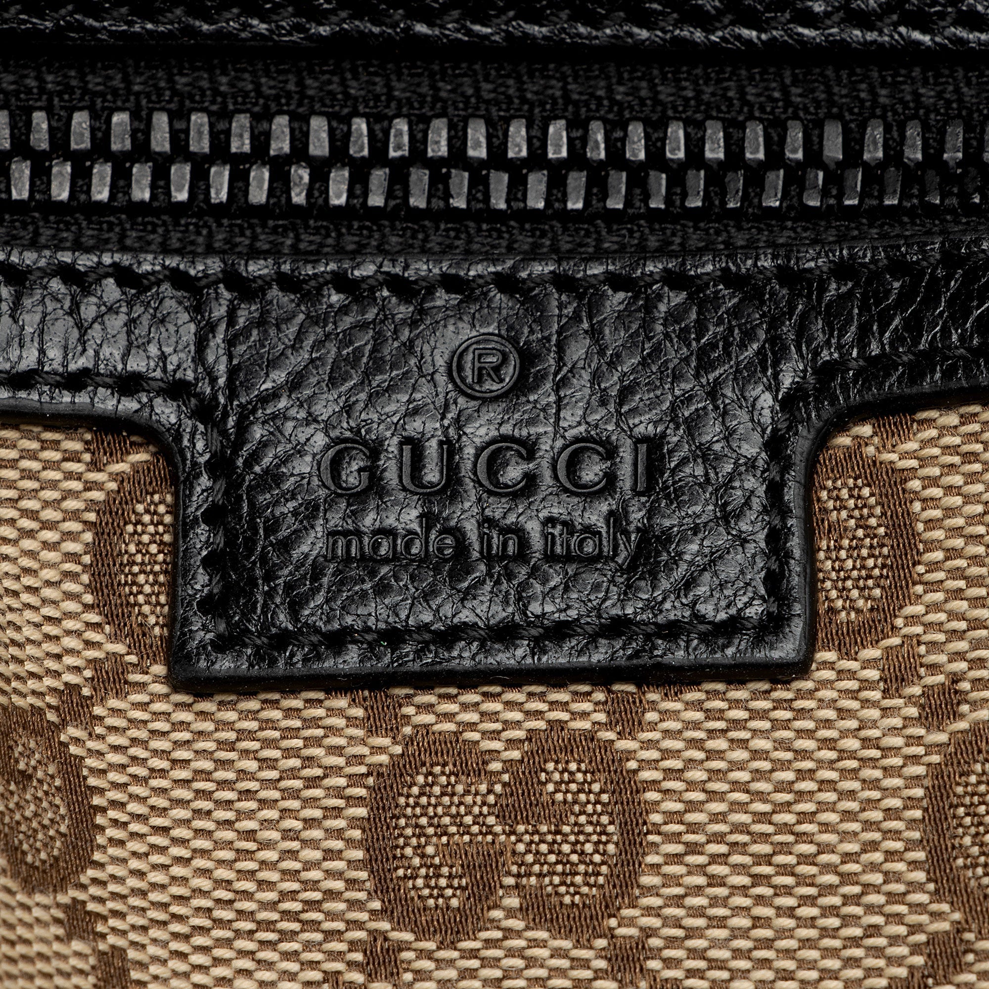 Gucci Calfskin GG Marmont Monochrome Large Tote (SHF-sBw4Ey)