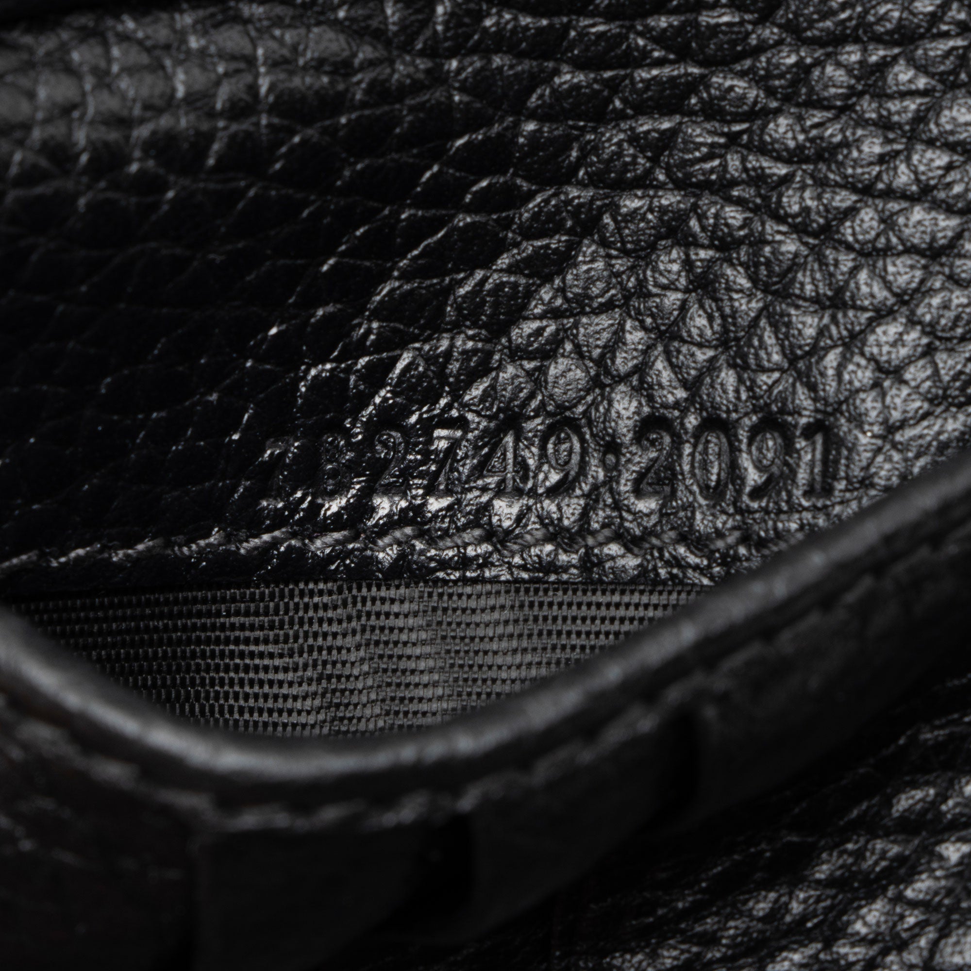 Gucci Calfskin GG Marmont FrLBch Wallet