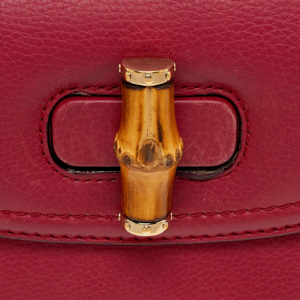 Gucci Calfskin New Bamboo Top Handle (SHF-v2KUgA)