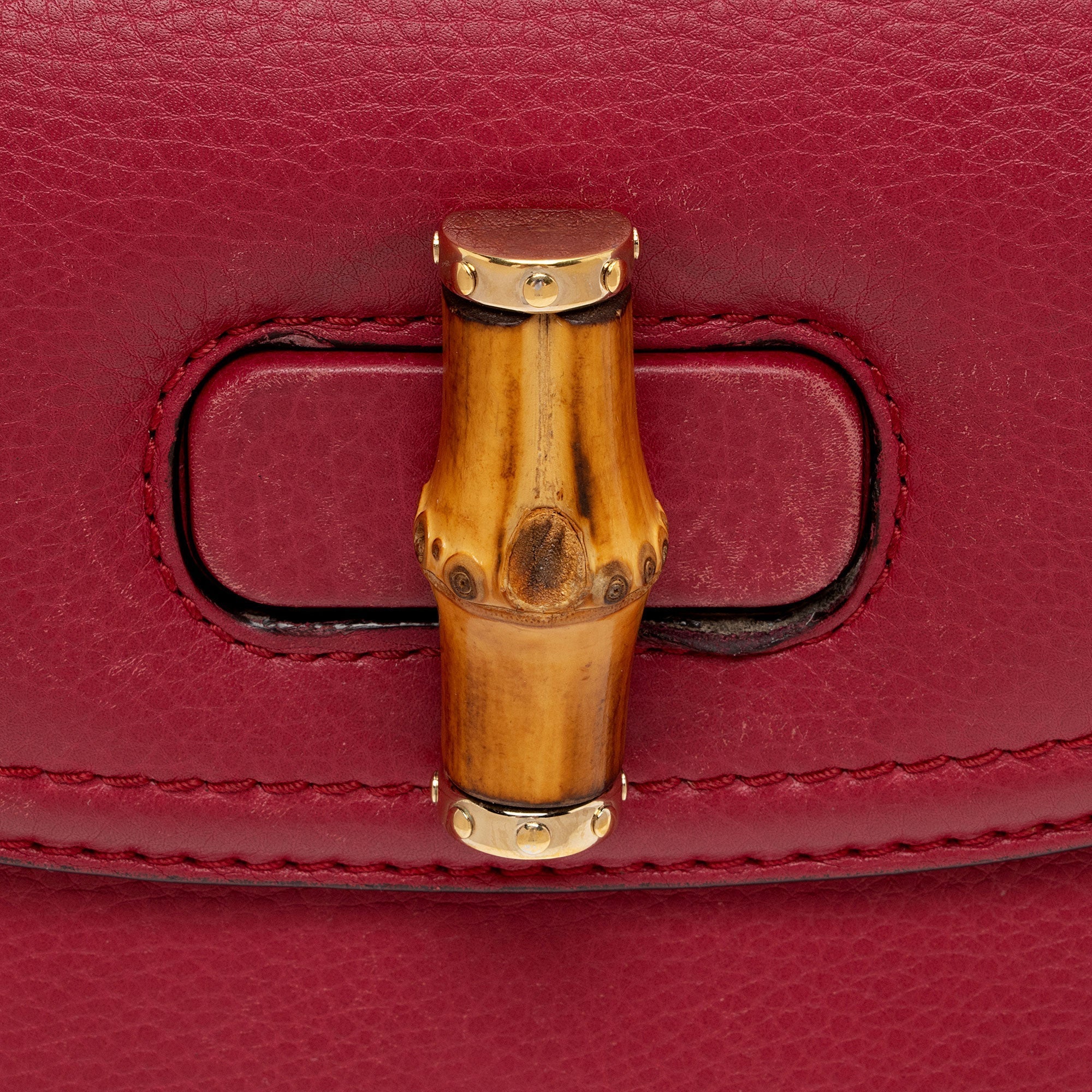 Gucci Calfskin New Bamboo Top Handle (SHF-v2KUgA)