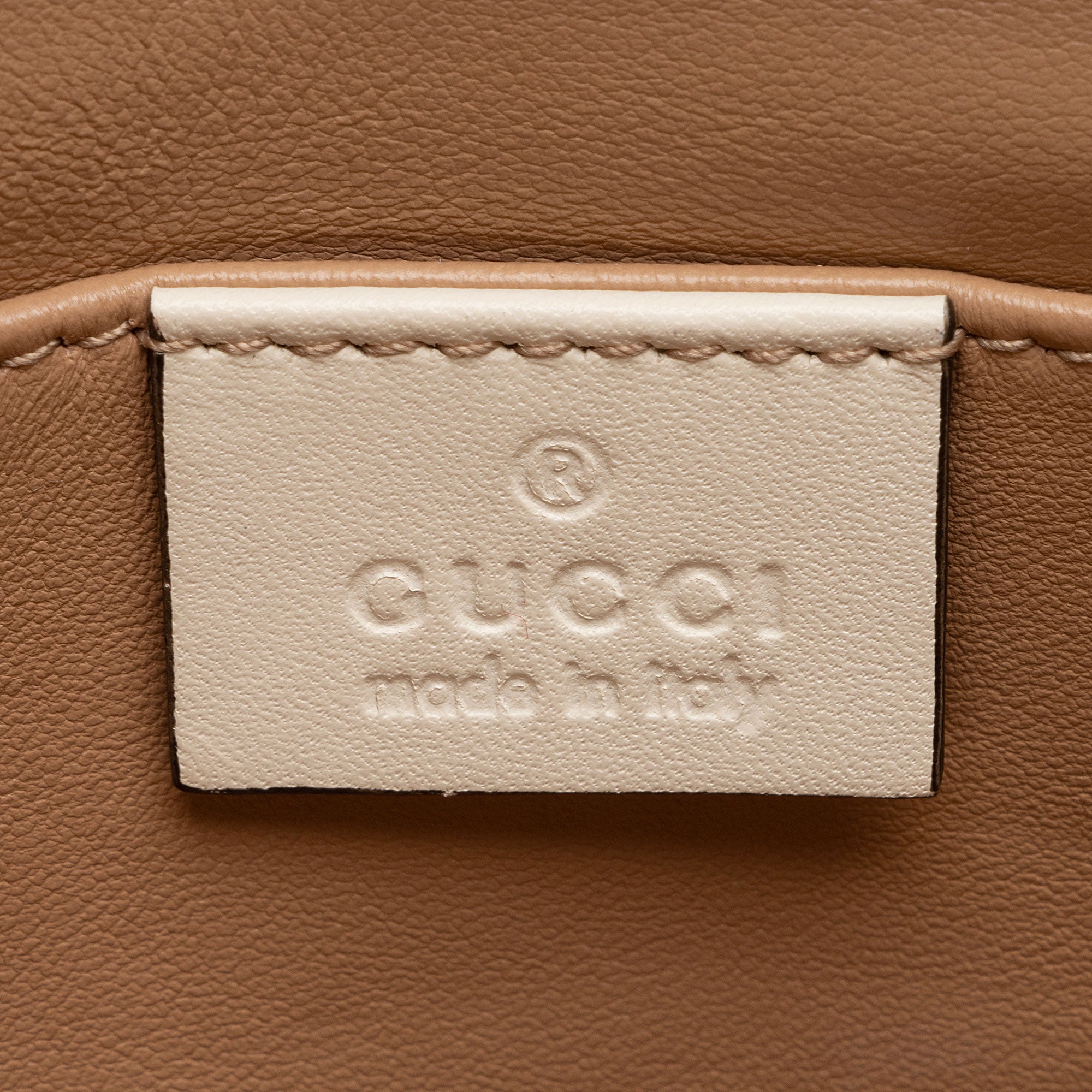 Gucci Calfskin Pearl Bee Broadway Mini Shoulder Bag (SHF-vh1WnC)
