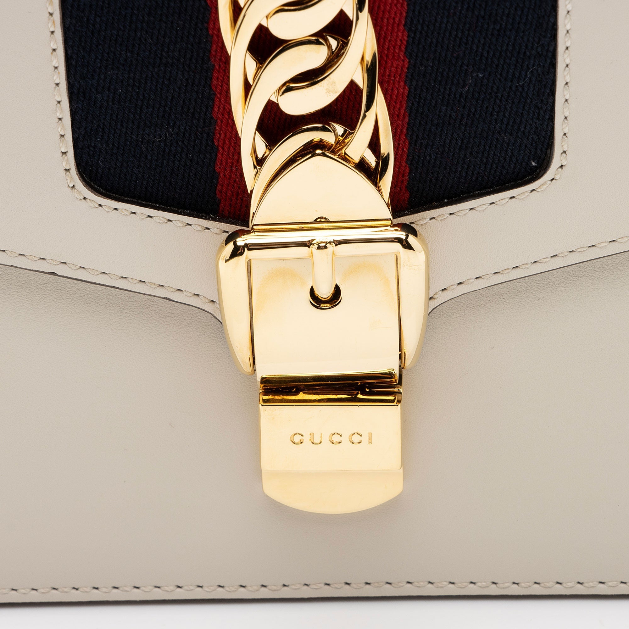 Gucci Calfskin Sylvie Small Shoulder Bag (SHF-G6Ob0L)