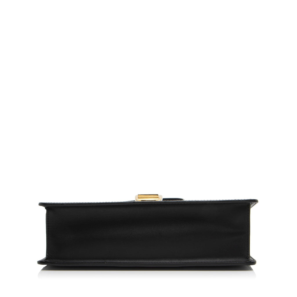 Gucci Calfskin Sylvie Small Shoulder Bag (SHF-0C37e0)