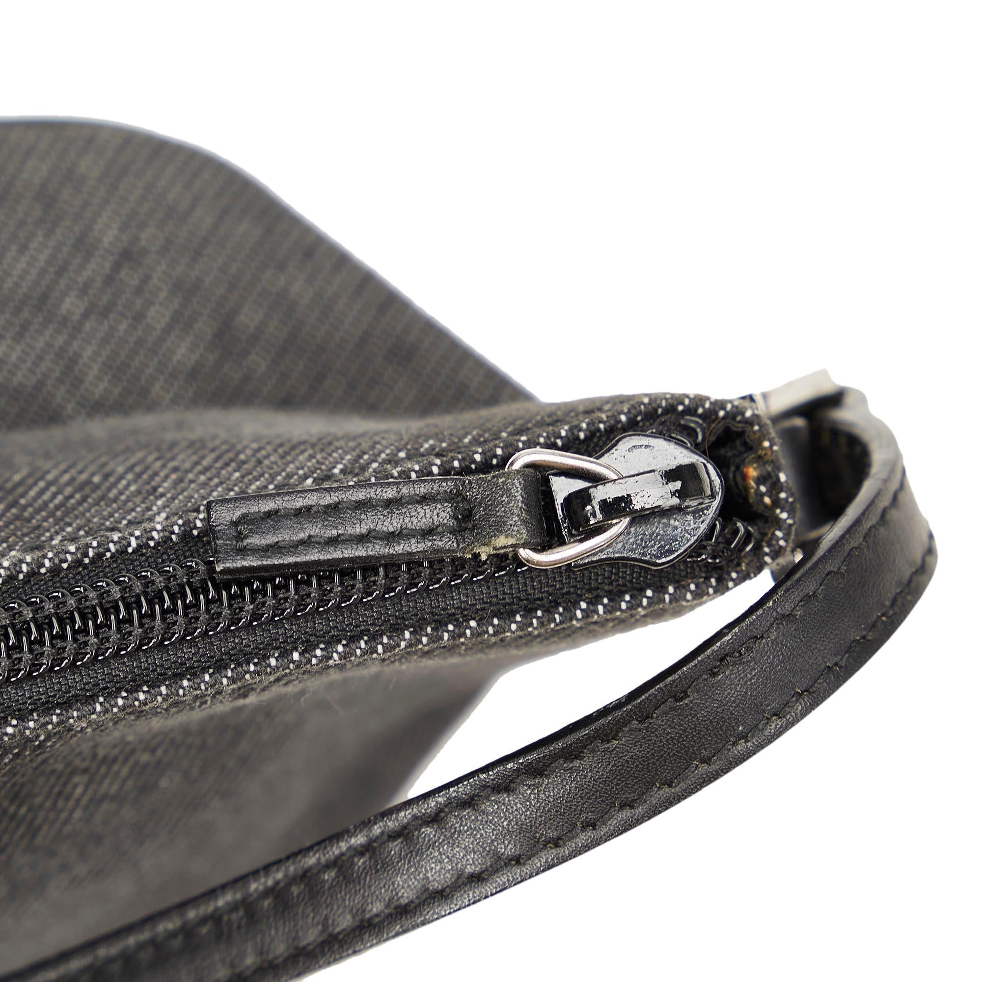 Gucci Canvas Boat (SHG-31970)