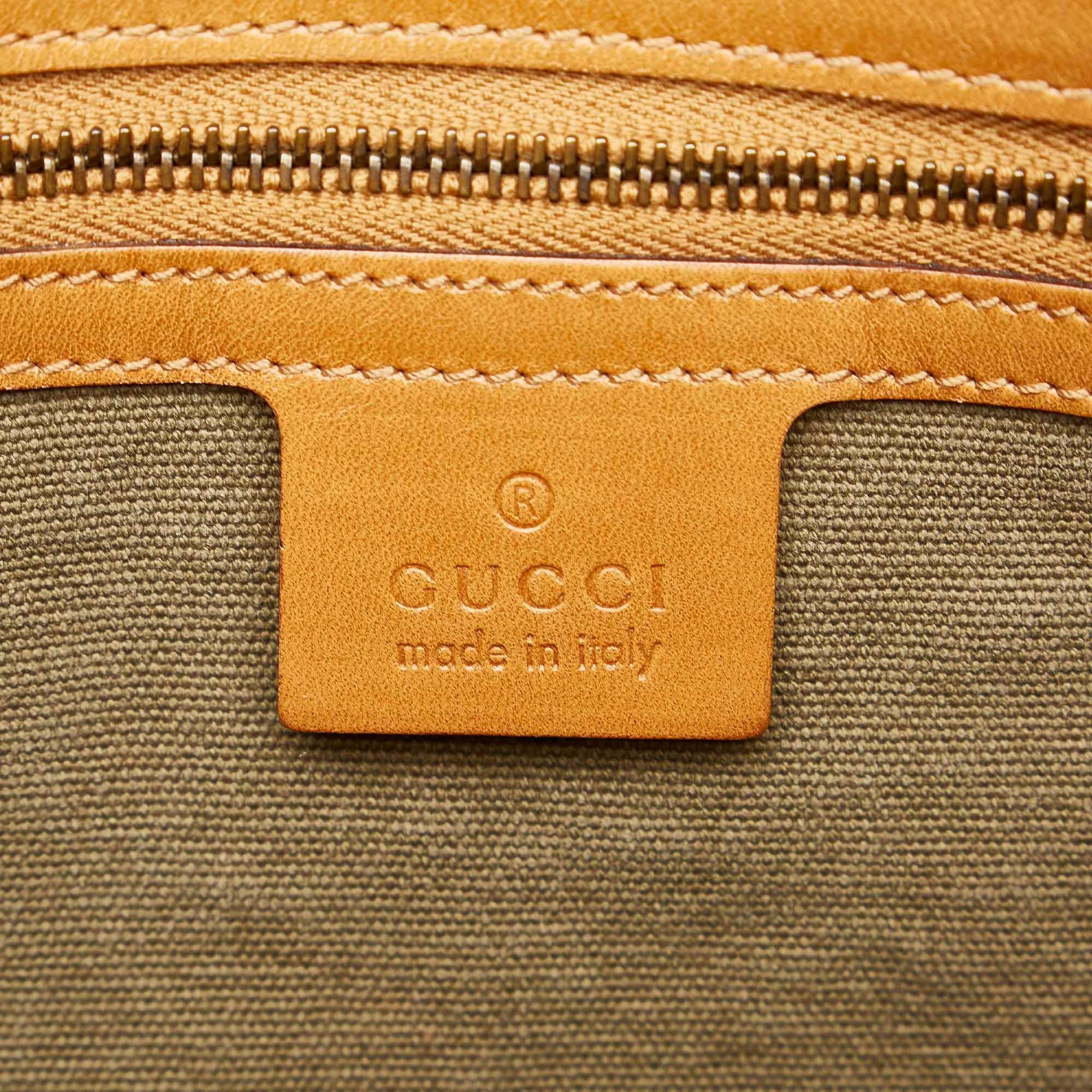 Gucci Canvas Handbag (SHG-31975)