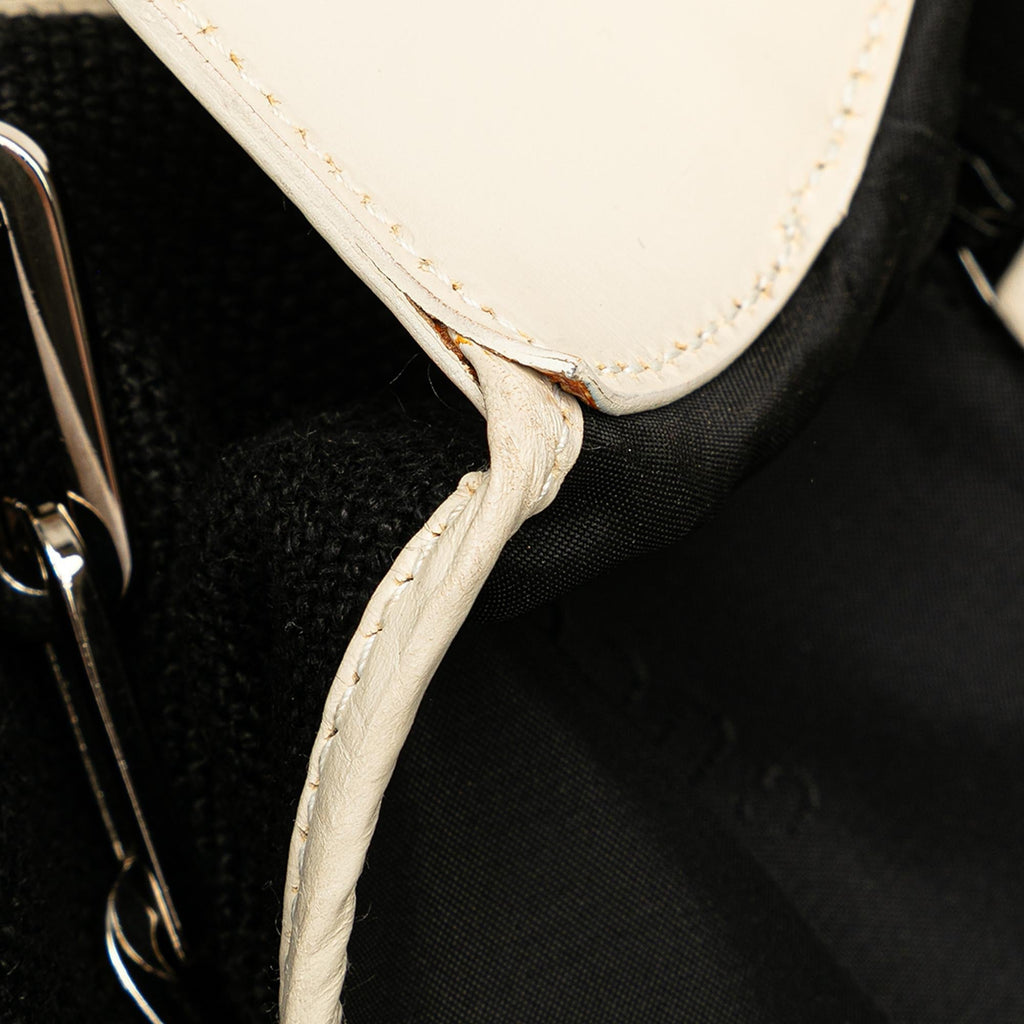 Gucci Canvas Jackie Chain Shoulder Bag (SHG-MLndgI)