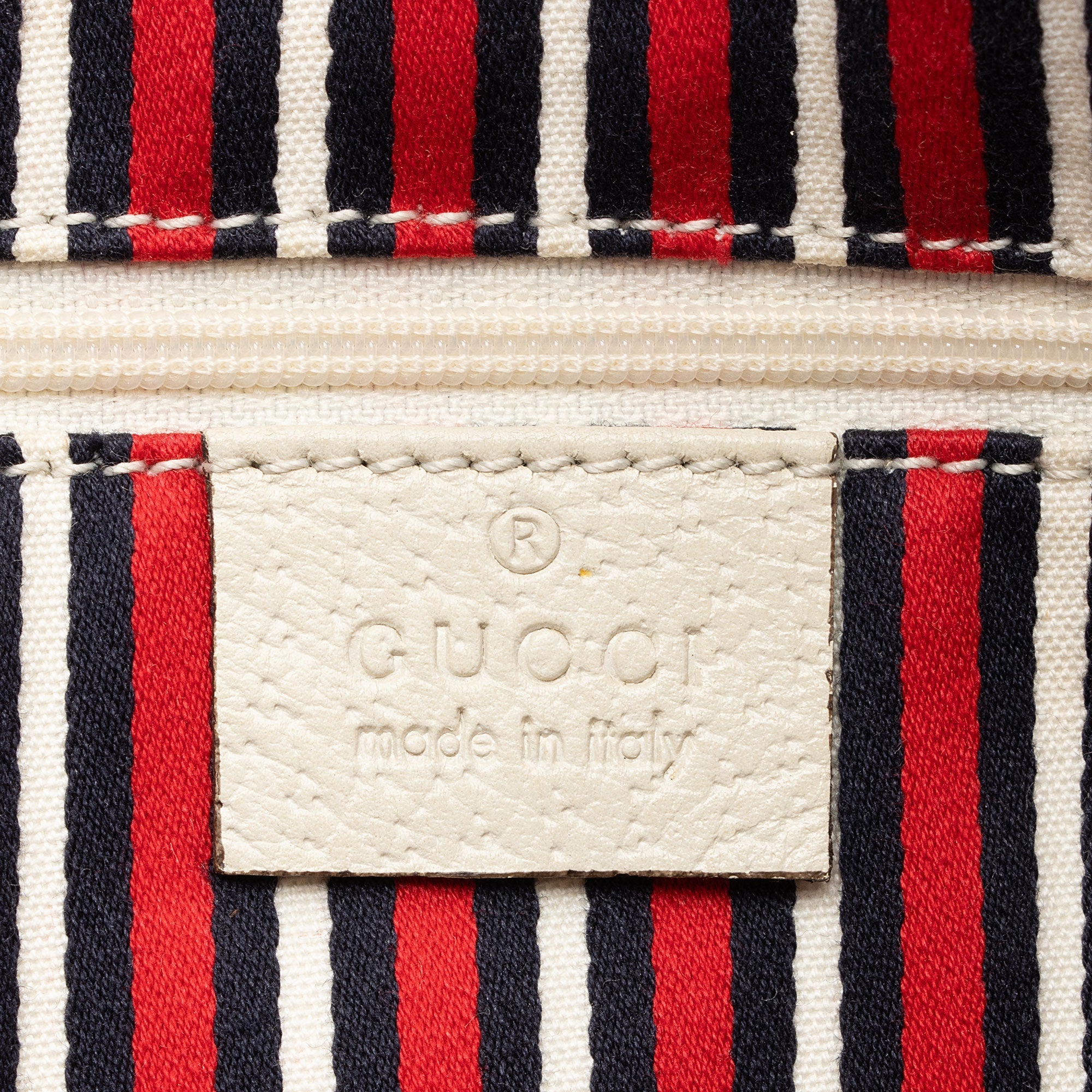 Gucci Canvas Lasso Script Abbey Messenger (SHF-coBFi9)