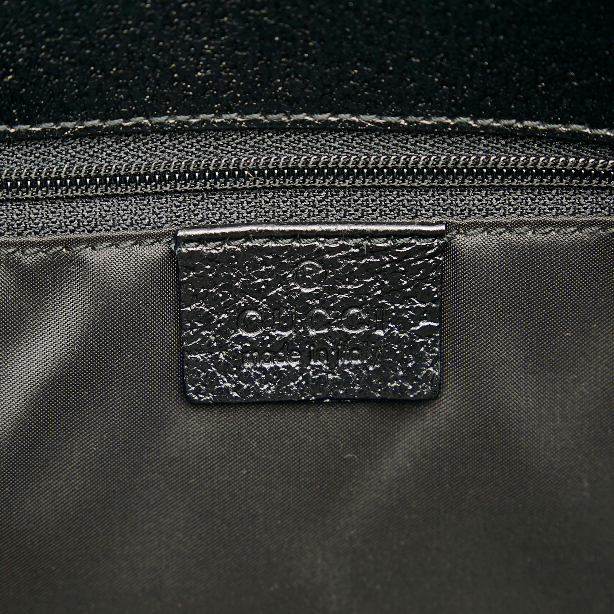 Gucci Canvas Shoulder Bag (SHG-AYY4CR)