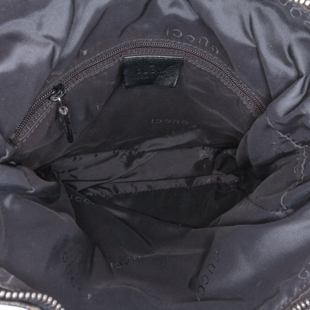 Gucci Canvas Shoulder Bag (SHG-OqOltA)