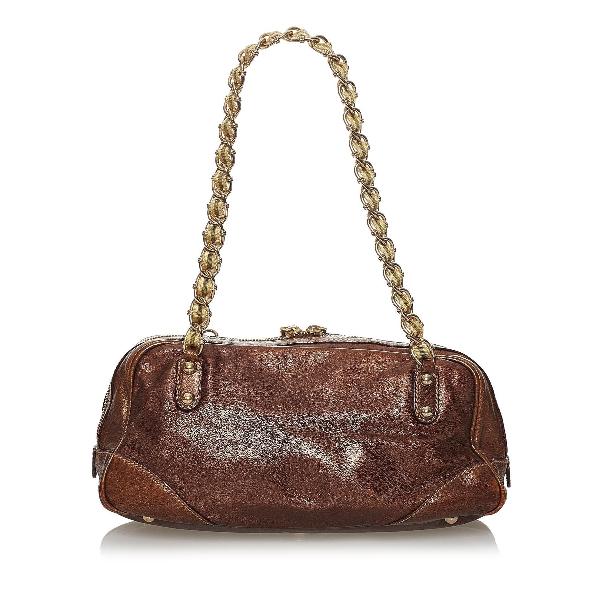 Gucci Capri Leather Shoulder Bag (SHG-31254)