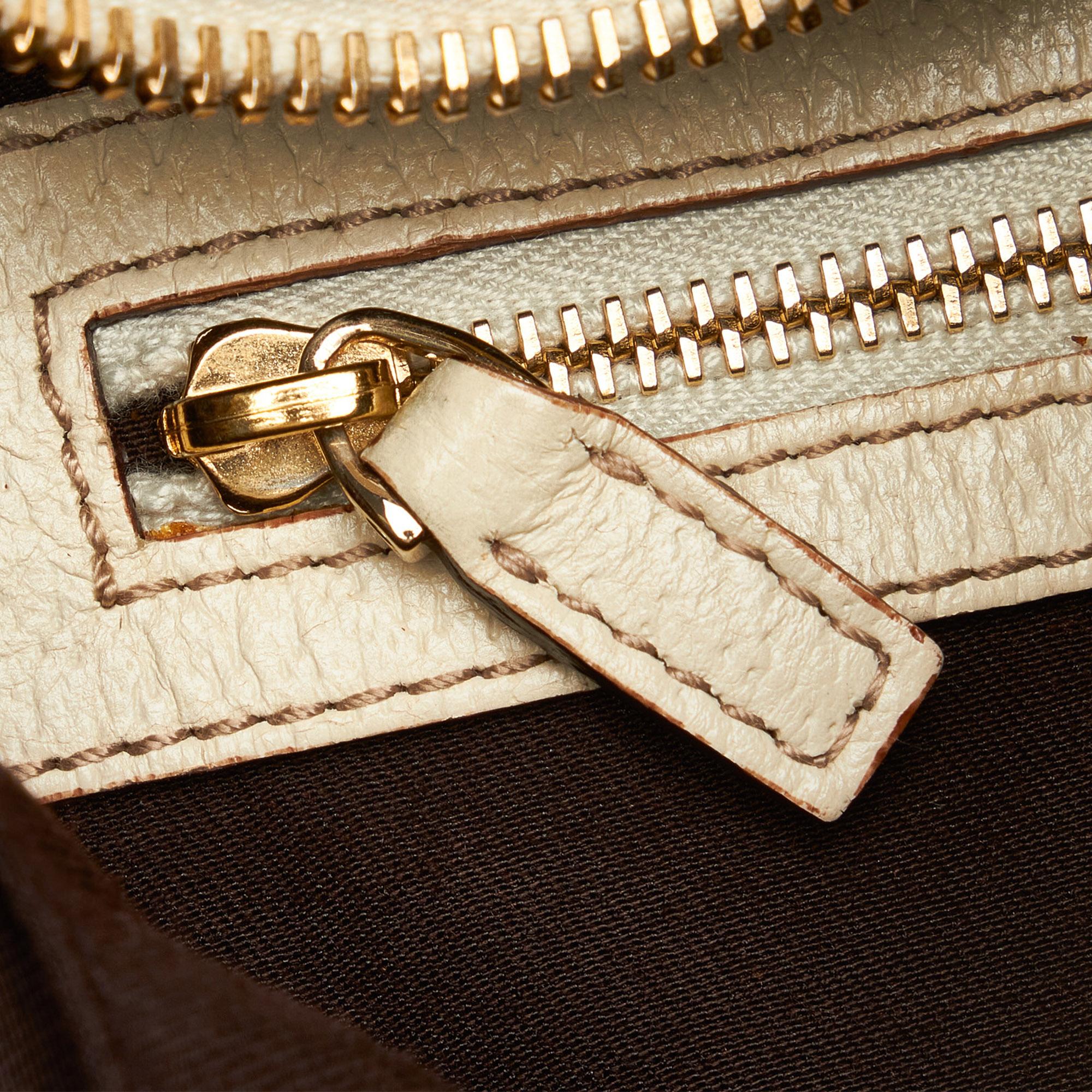 Gucci Charmy GG Canvas Shoulder Bag (SHG-WqM0pZ)