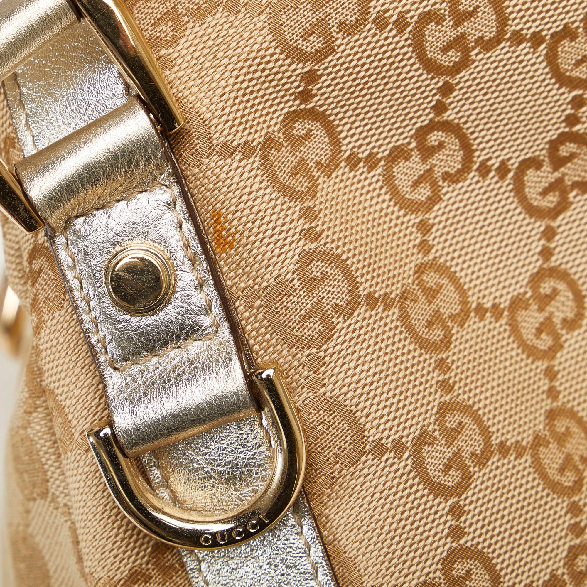 Gucci D-Ring Gg Canvas Pelham Shoulder Bag (SHG-GW8OCw)