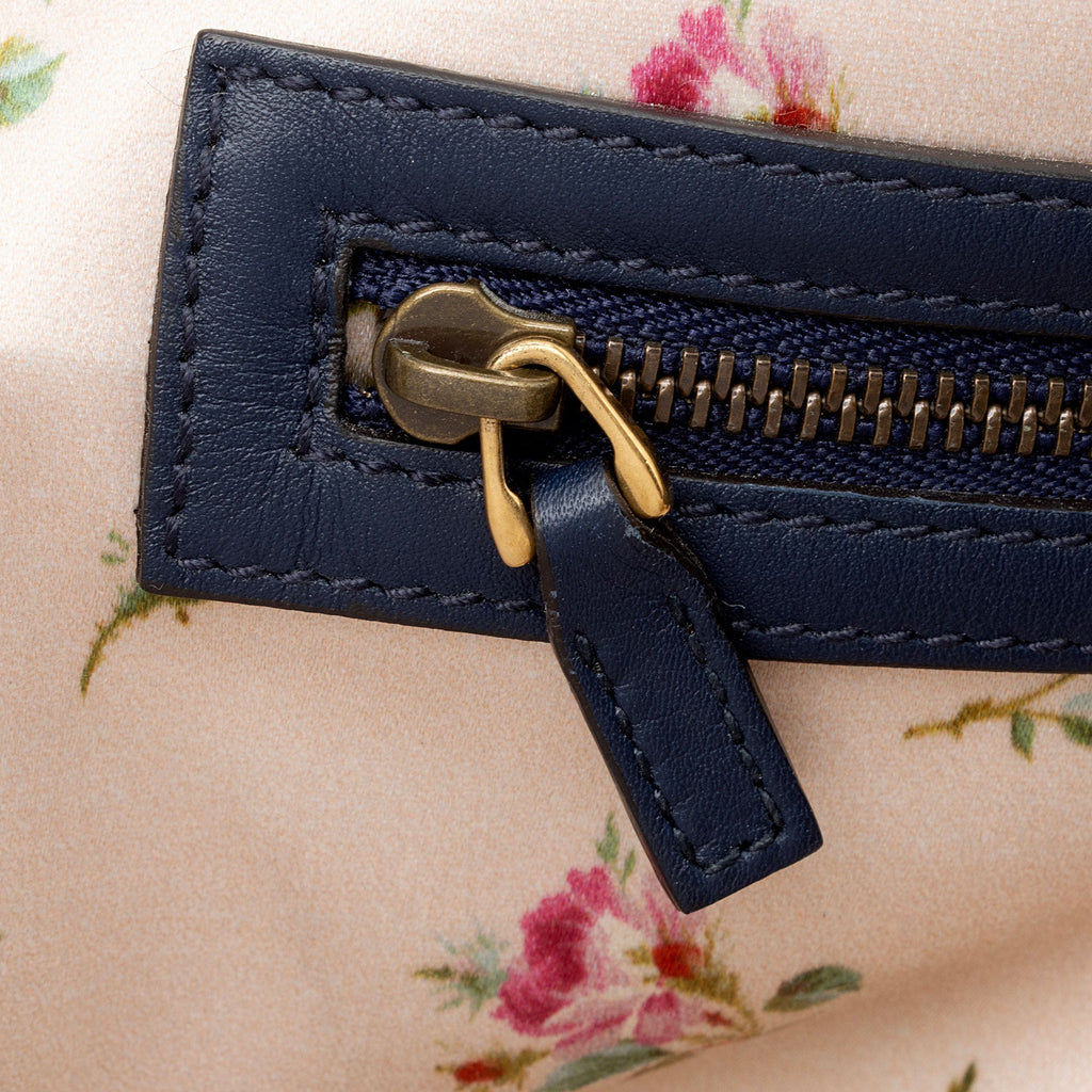 Gucci Denim Matelasse Pearl GG Marmont Small Flap Bag (SHF-JQgdk7)