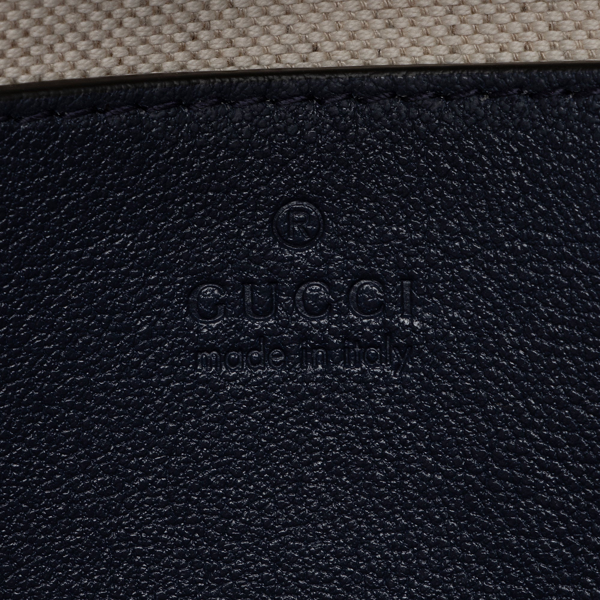 Gucci Diagonal Stitched Calfskin Blondie Top Handle (SHF-XClOQA)