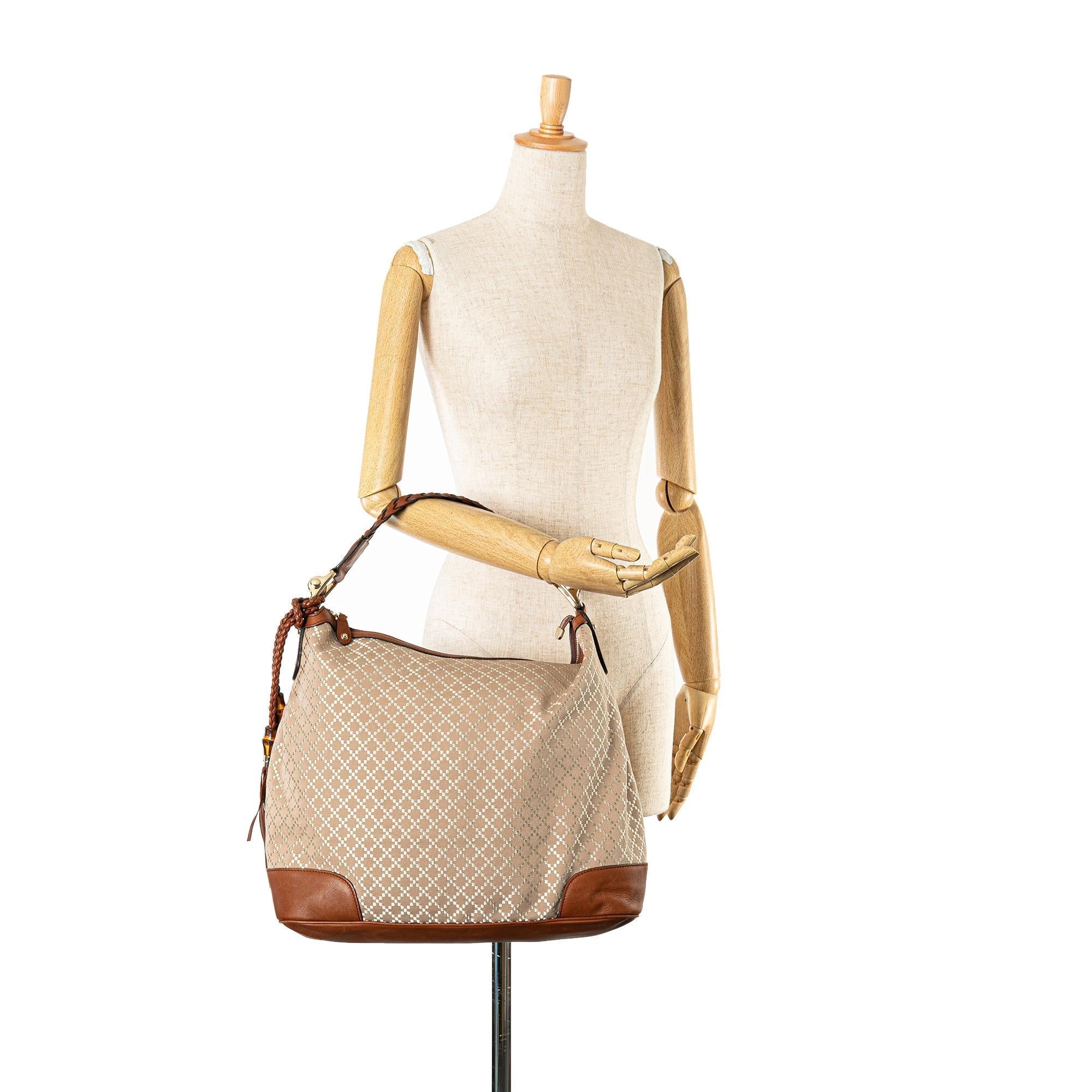 Gucci Diamante Canvas Eva Shoulder Bag (SHG-oQPtVB)