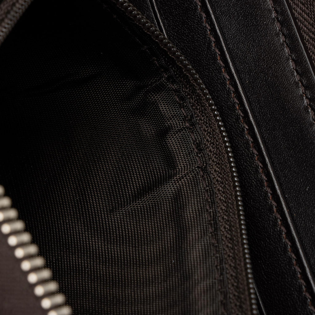 Gucci Diamante Leather Travel Document Case (SHF-pGklZA)