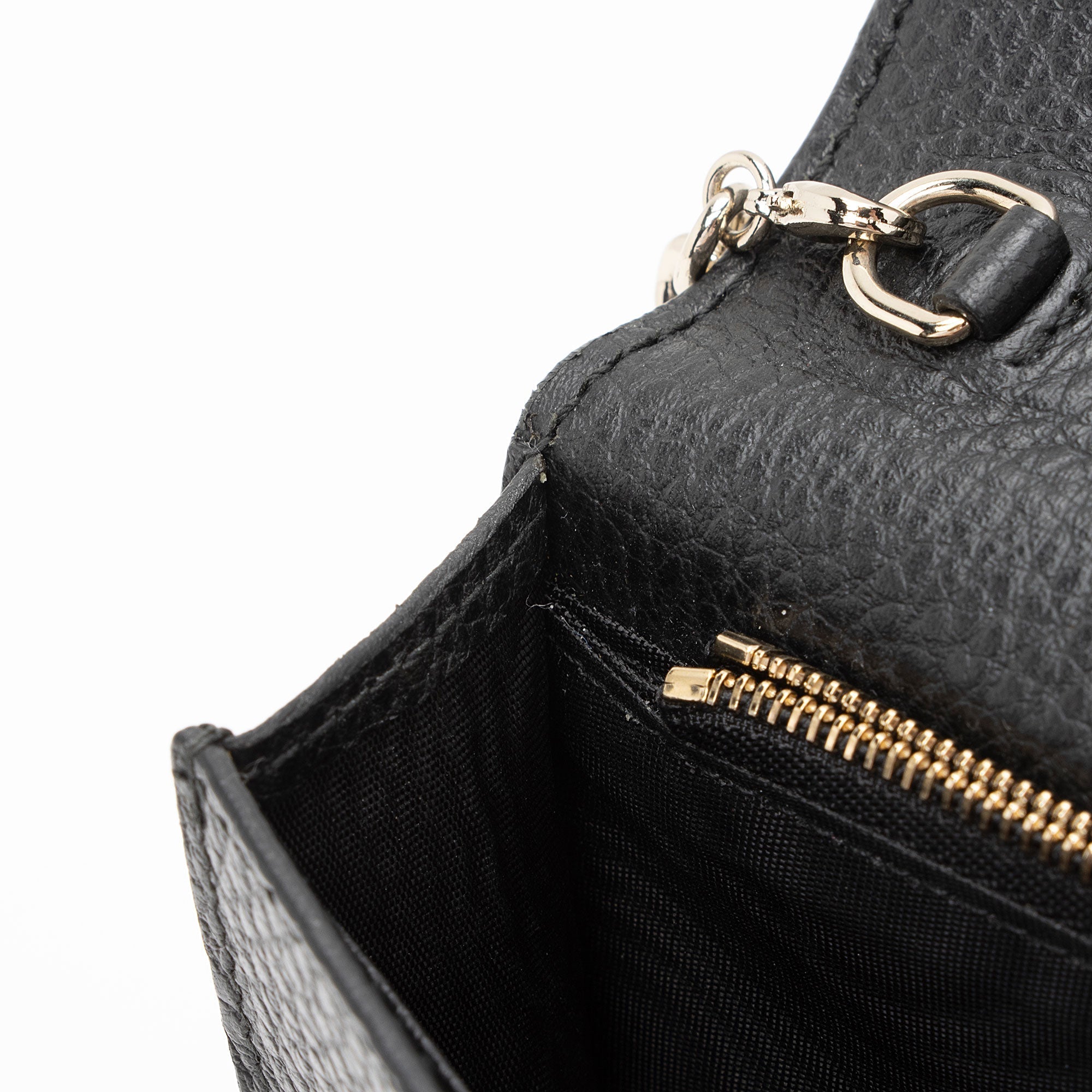 Gucci Dollar Calfskin Betty Medium Chain Wallet (SHF-2pD5un)