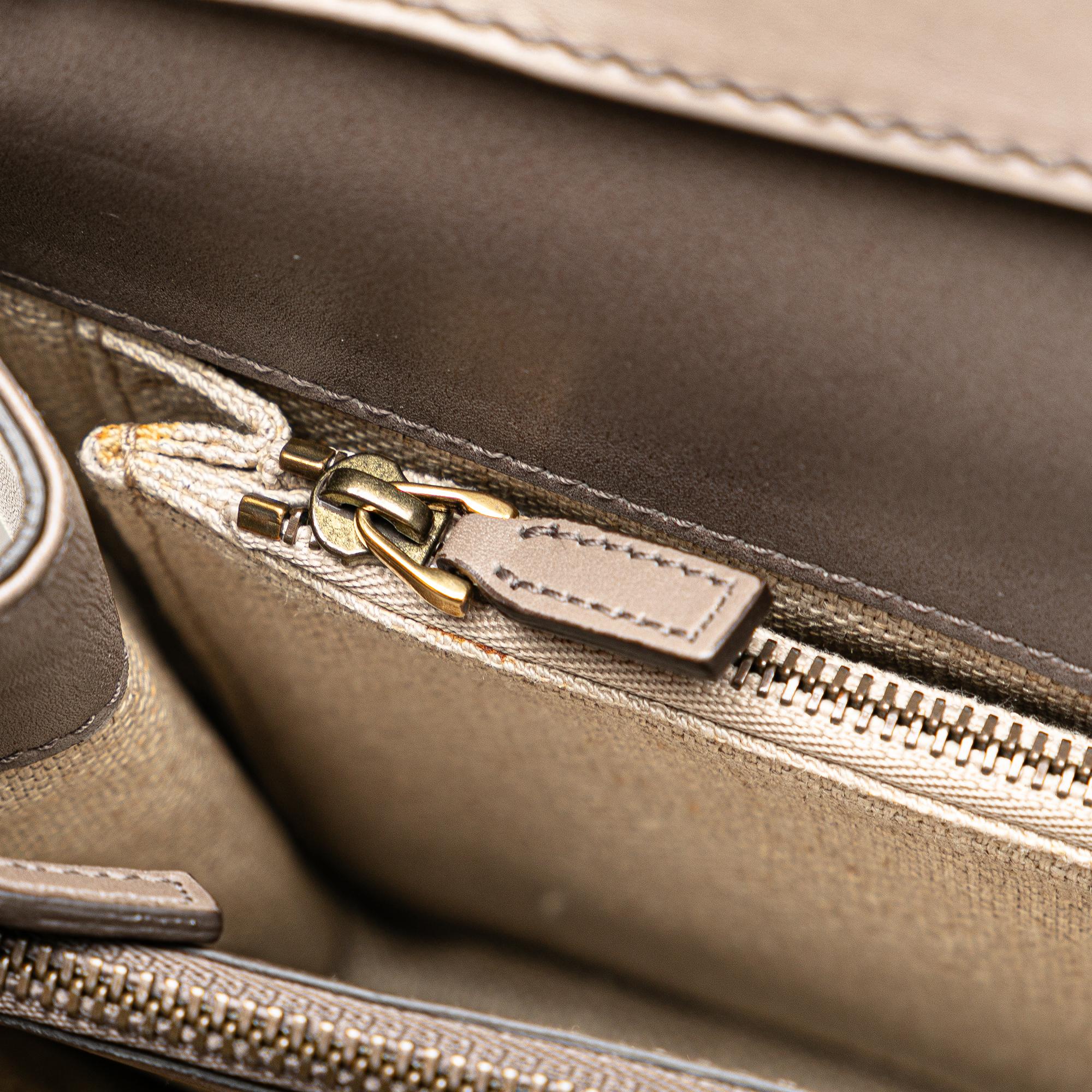 Gucci Duilio Brogue Leather Crossbody (SHG-Cn1jv6)