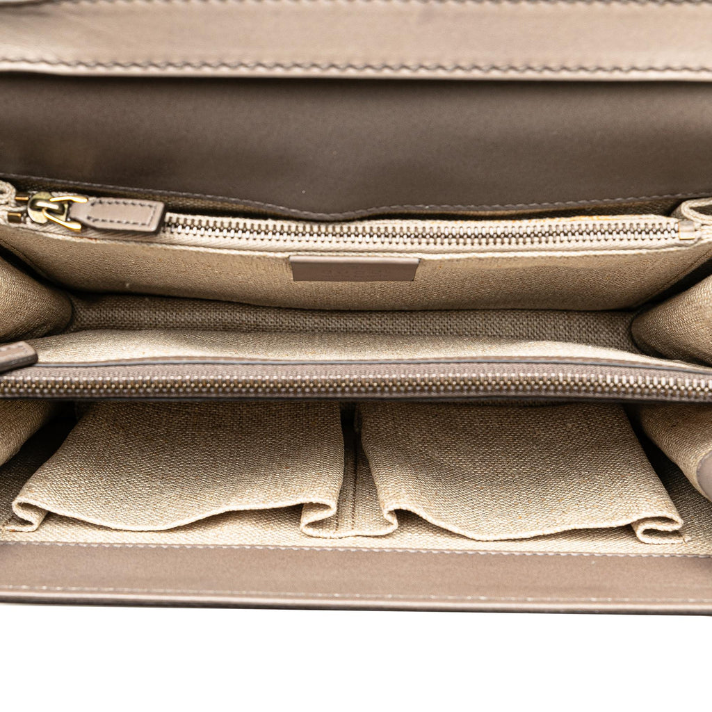 Gucci Duilio Brogue Leather Crossbody (SHG-Cn1jv6)