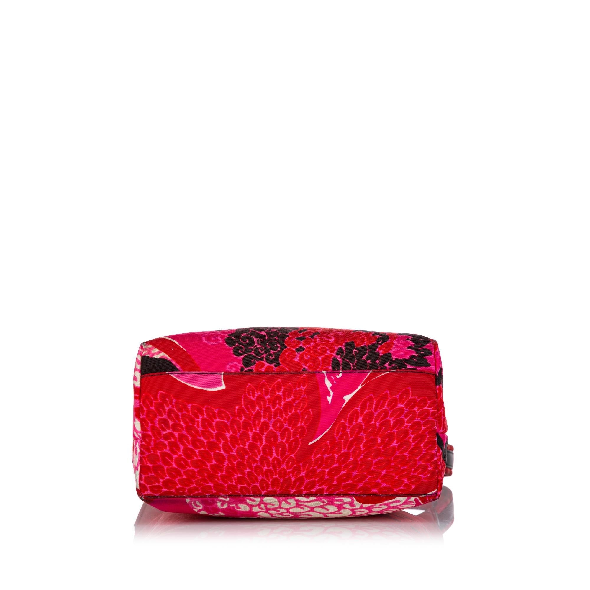 Gucci Flora Canvas Shoulder Bag (SHG-37758)