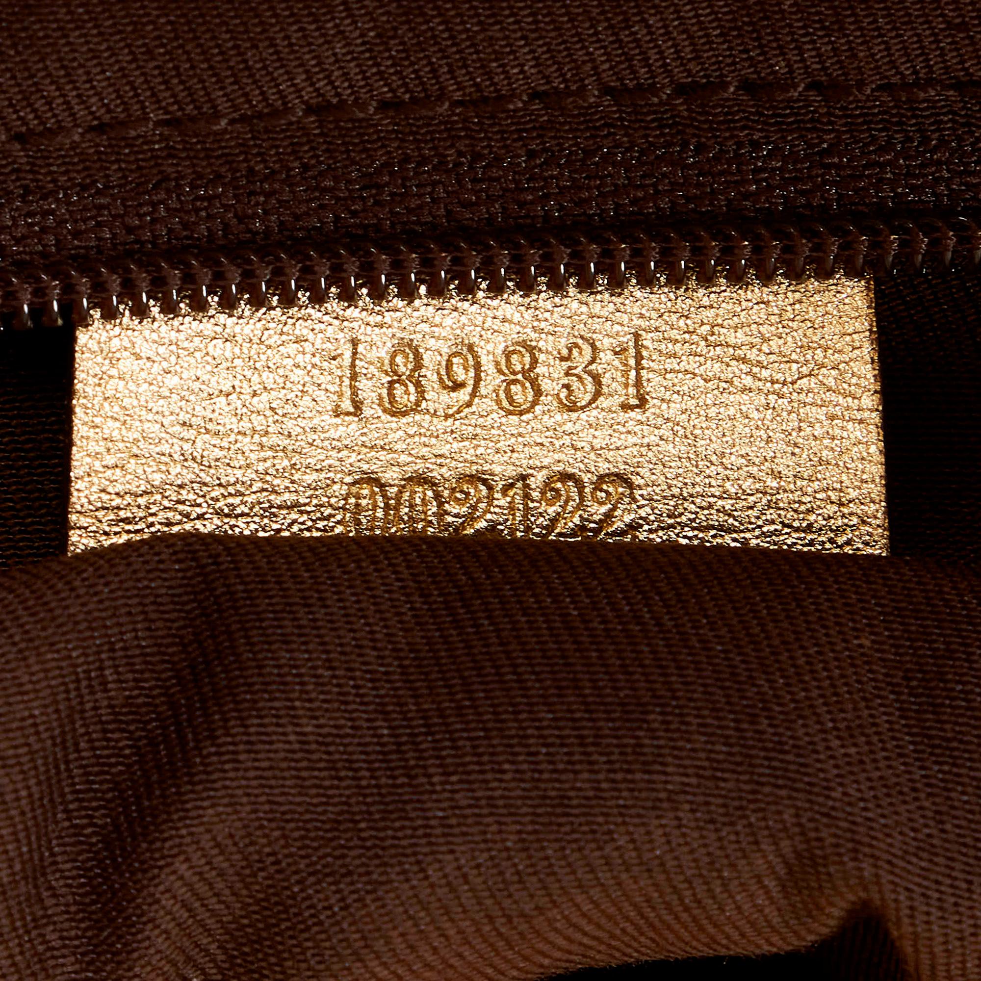 Gucci Gucci Abbey D-Ring Canvas Shoulder Bag (SHG-32900)