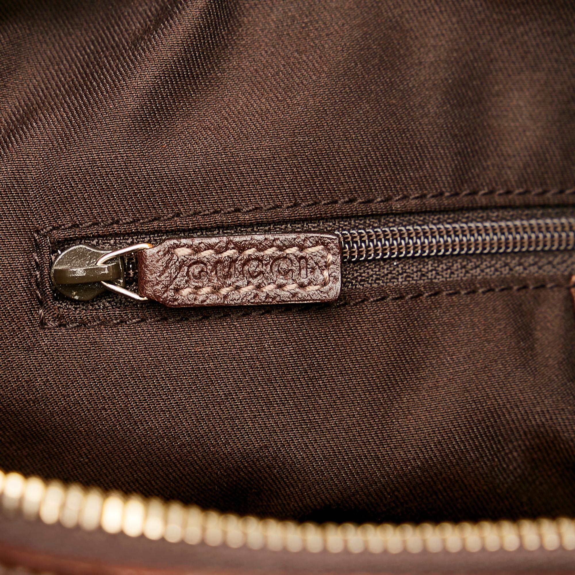 Gucci GG Canvas Abbey Boston Bag (SHG-cWRyGo)