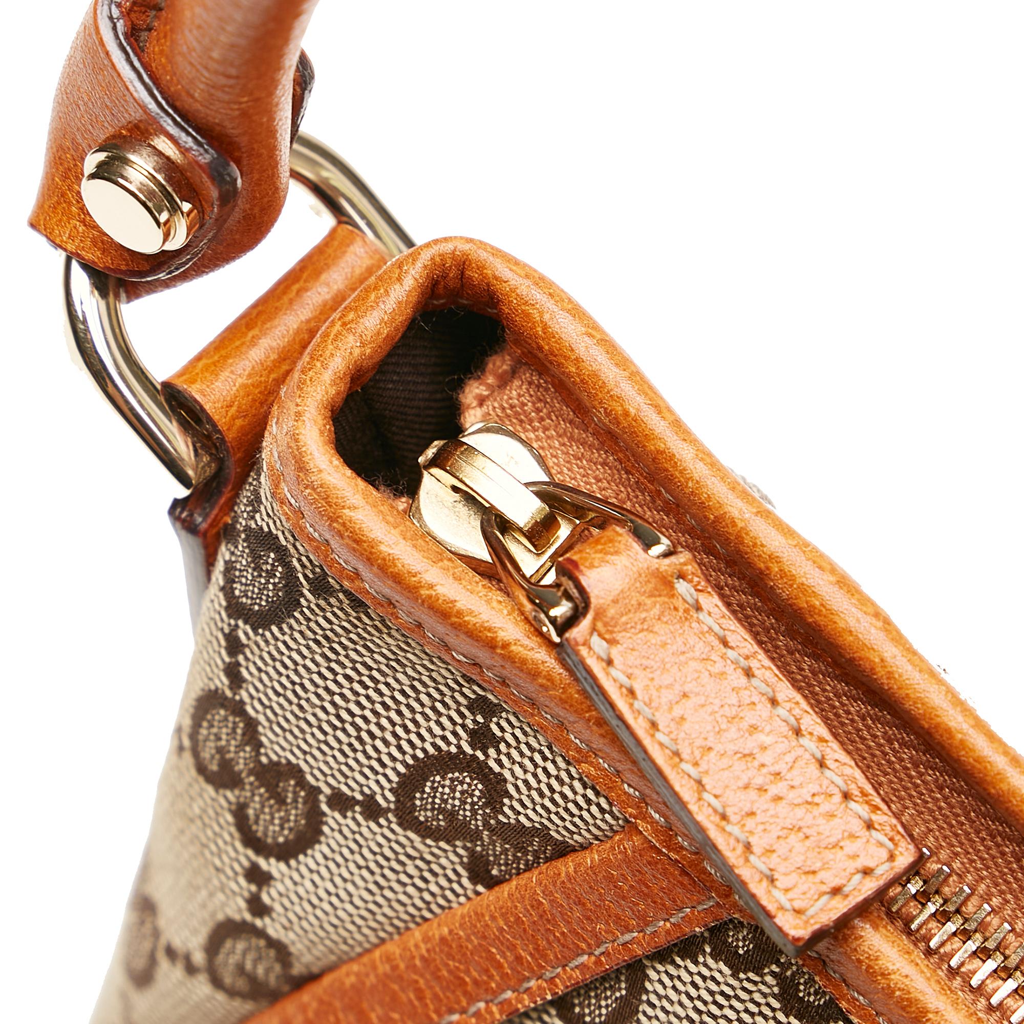 Gucci Gucci Canvas Abbey D-Ring Baguette (SHG-33748)