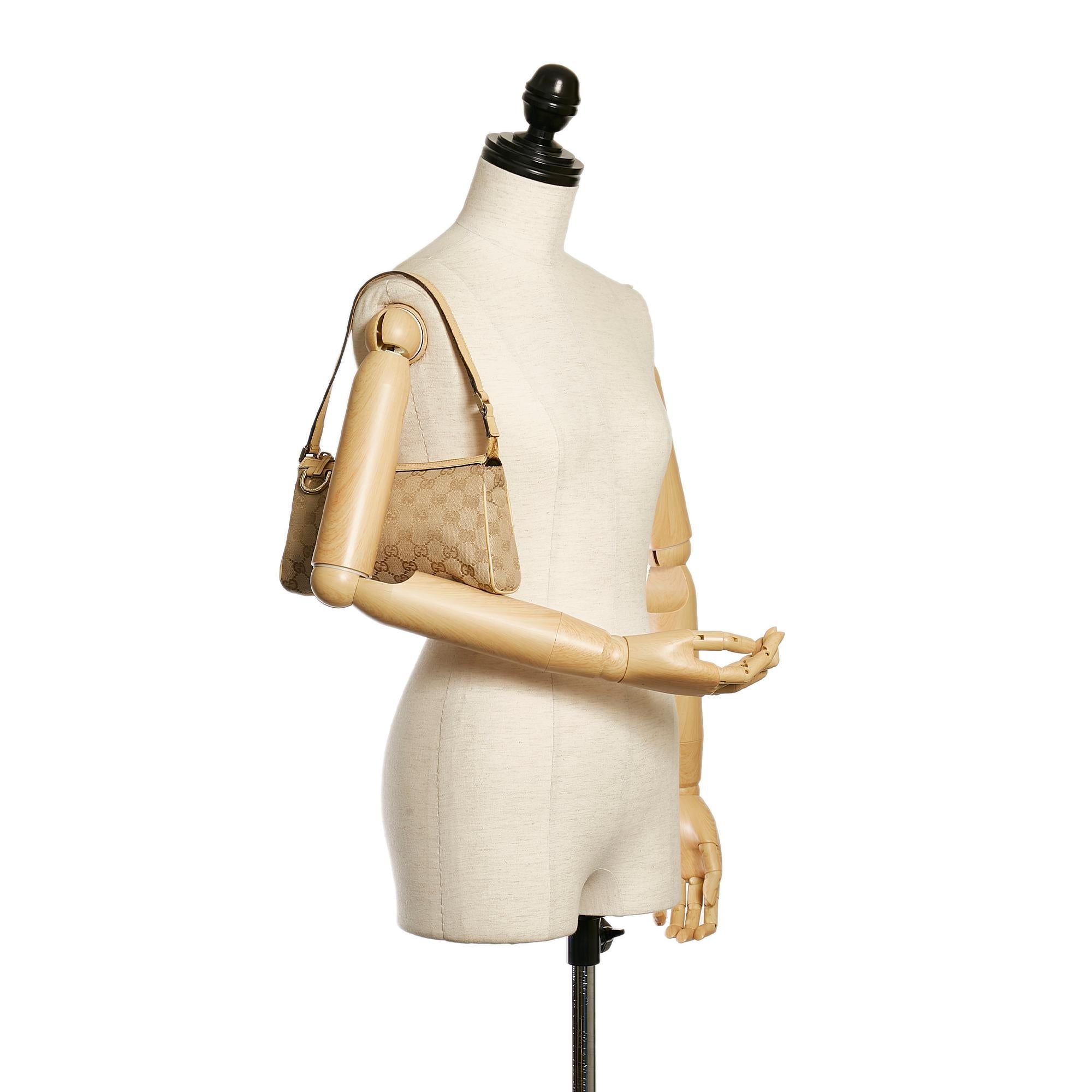 Gucci Gucci Canvas Abbey D-Ring Baguette (SHG-33770)