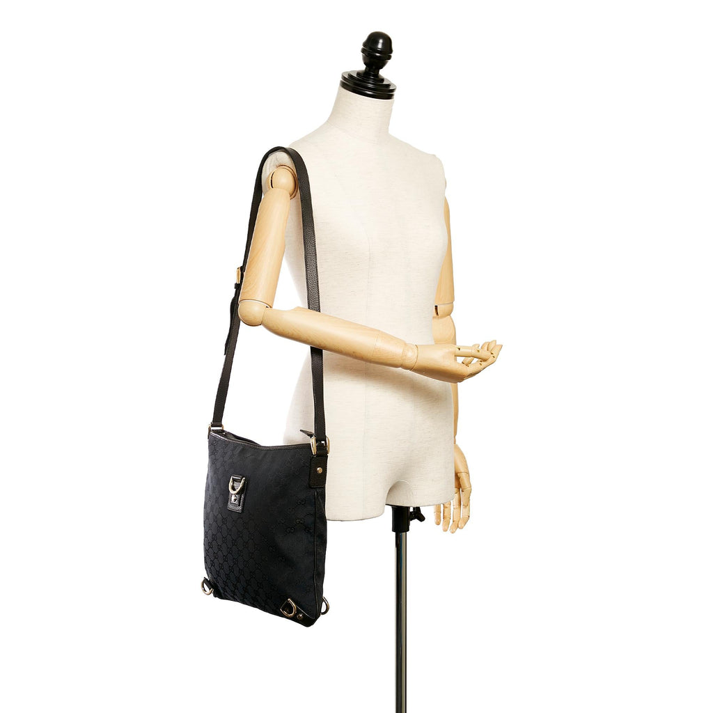 Gucci Gucci Canvas Abbey D-Ring Crossbody Bag (SHG-27457)