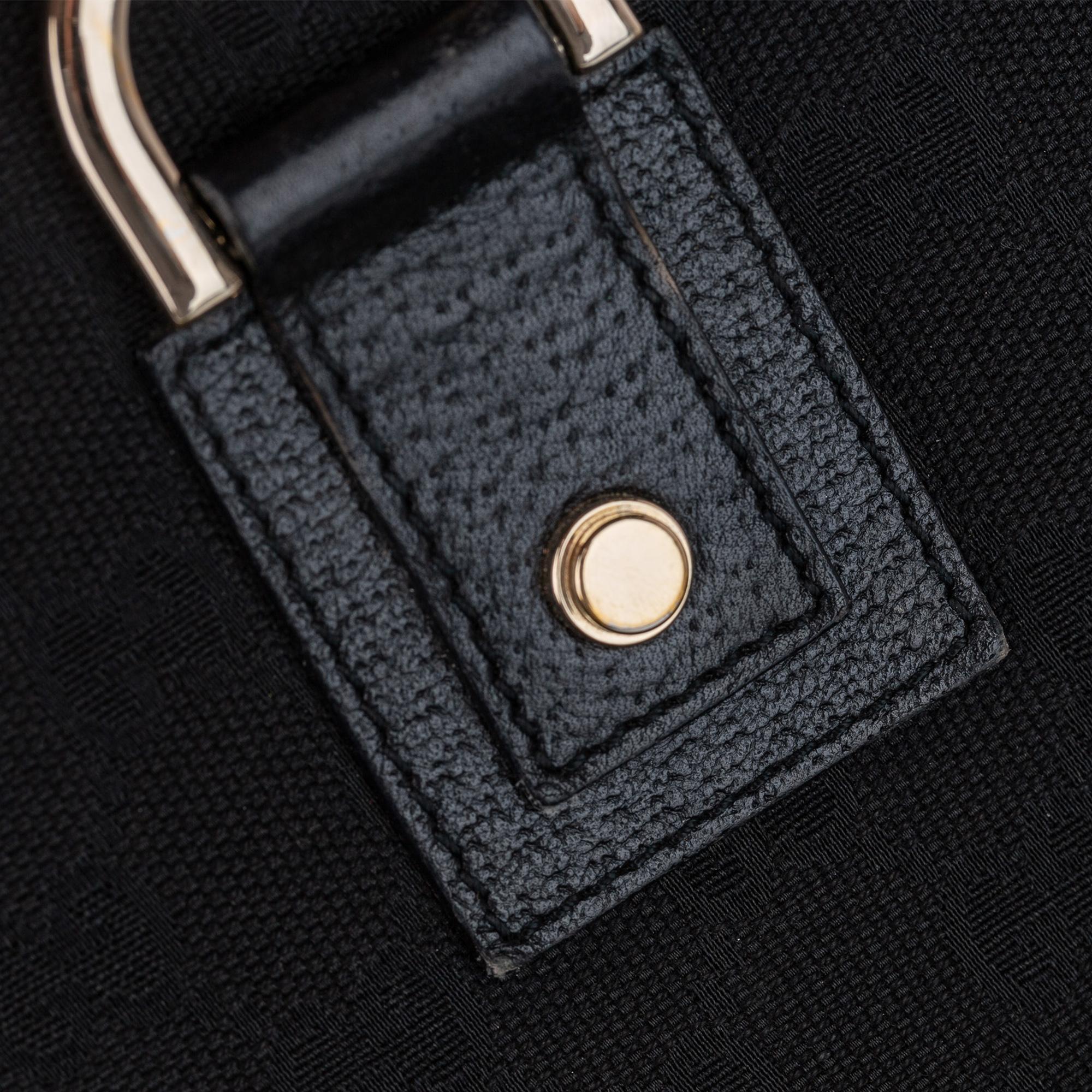 Gucci Gucci Canvas Abbey D-Ring Crossbody Bag (SHG-28063)
