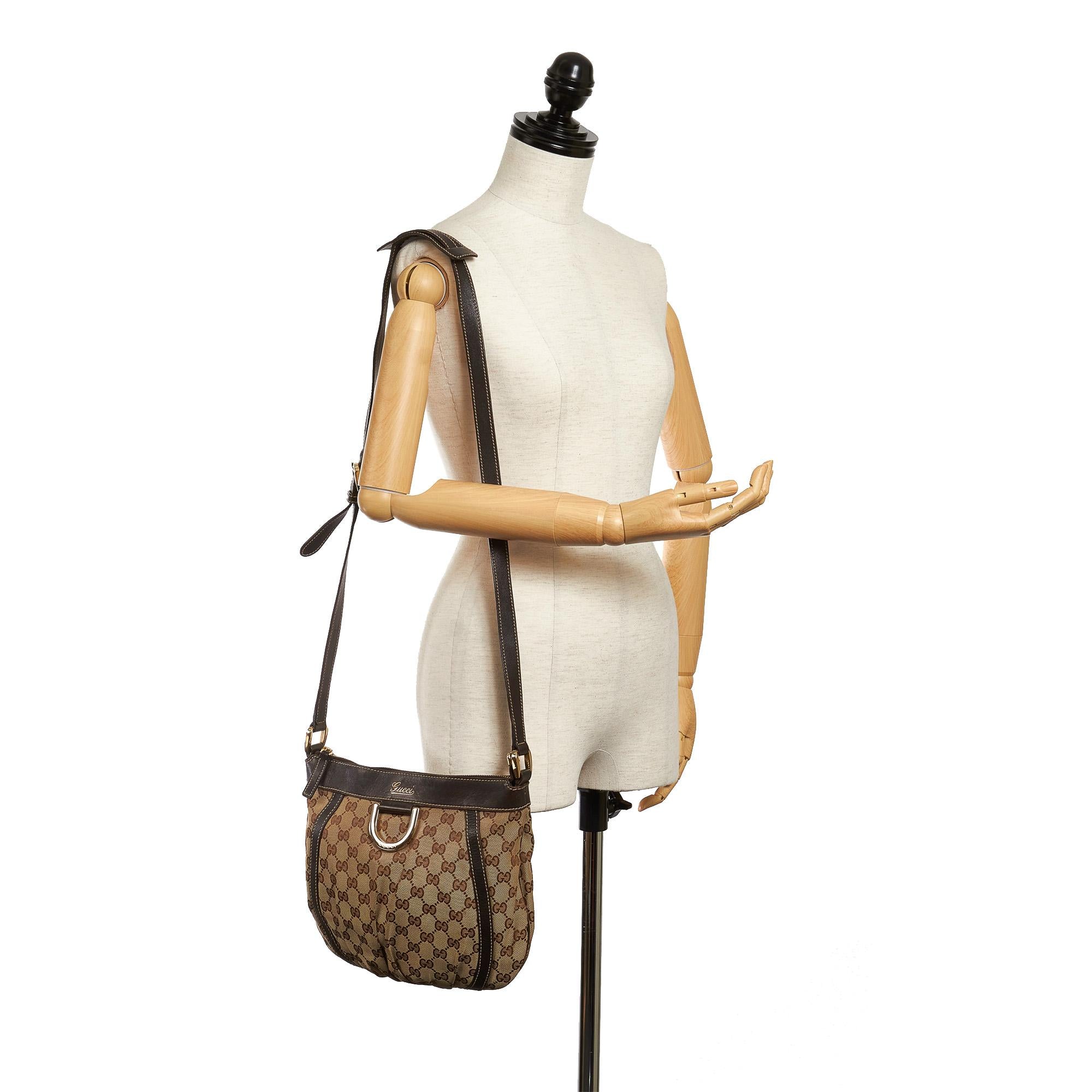 Gucci Gucci Canvas Abbey D-Ring Crossbody Bag (SHG-29469)