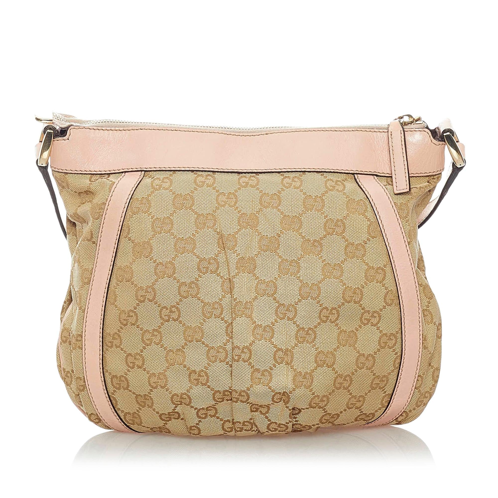 Gucci Gucci Canvas Abbey D-Ring Crossbody Bag (SHG-32404)