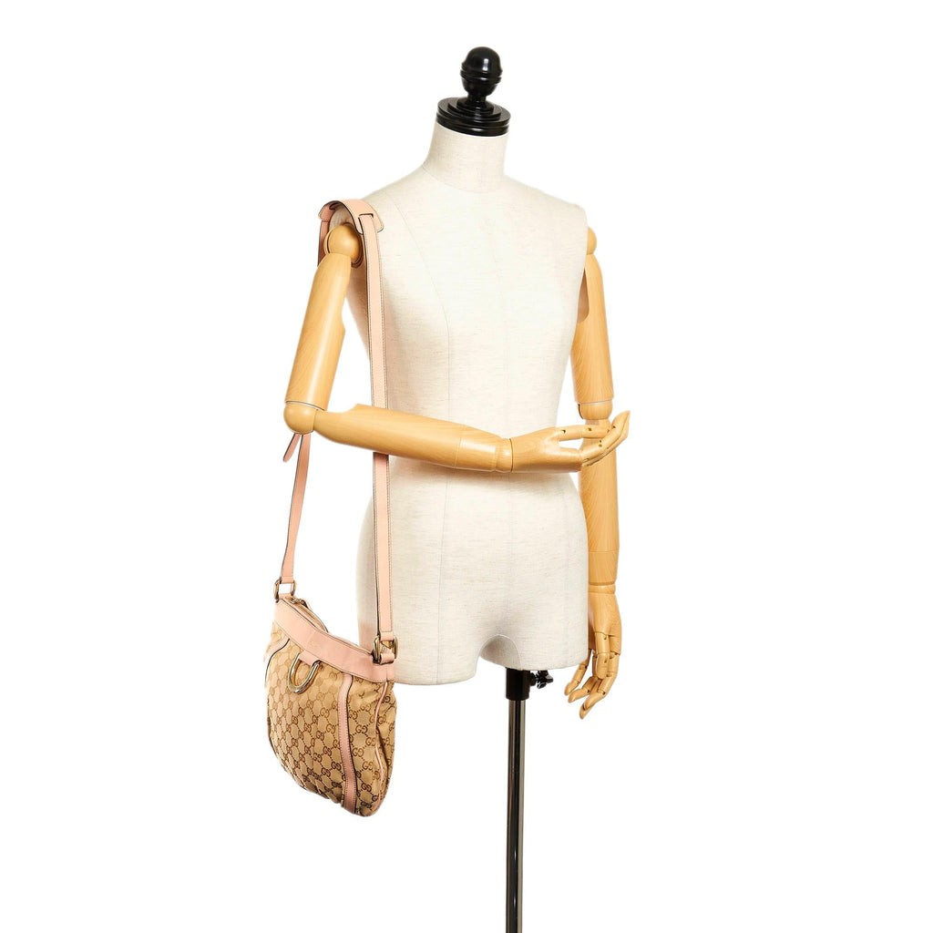 Gucci Gucci Canvas Abbey D-Ring Crossbody Bag (SHG-32404)