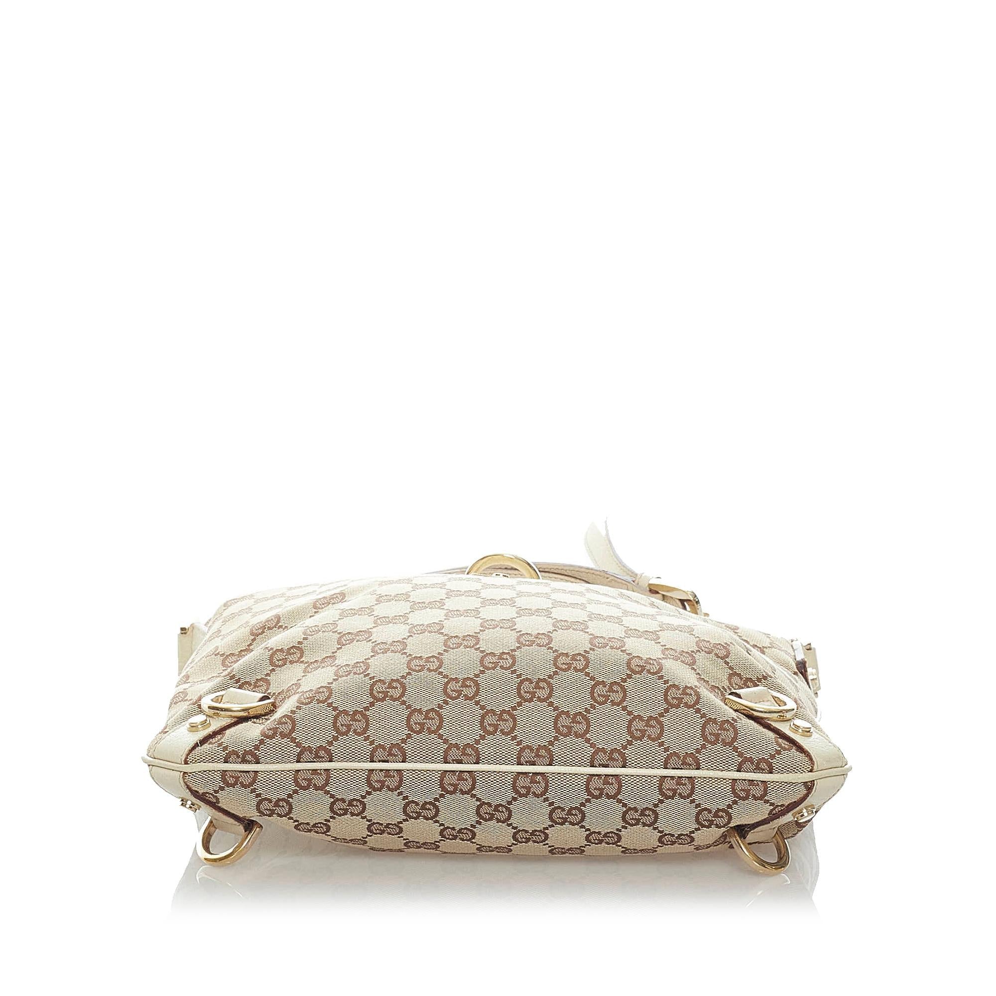 Gucci Gucci Canvas Abbey D-Ring Crossbody Bag (SHG-33500)