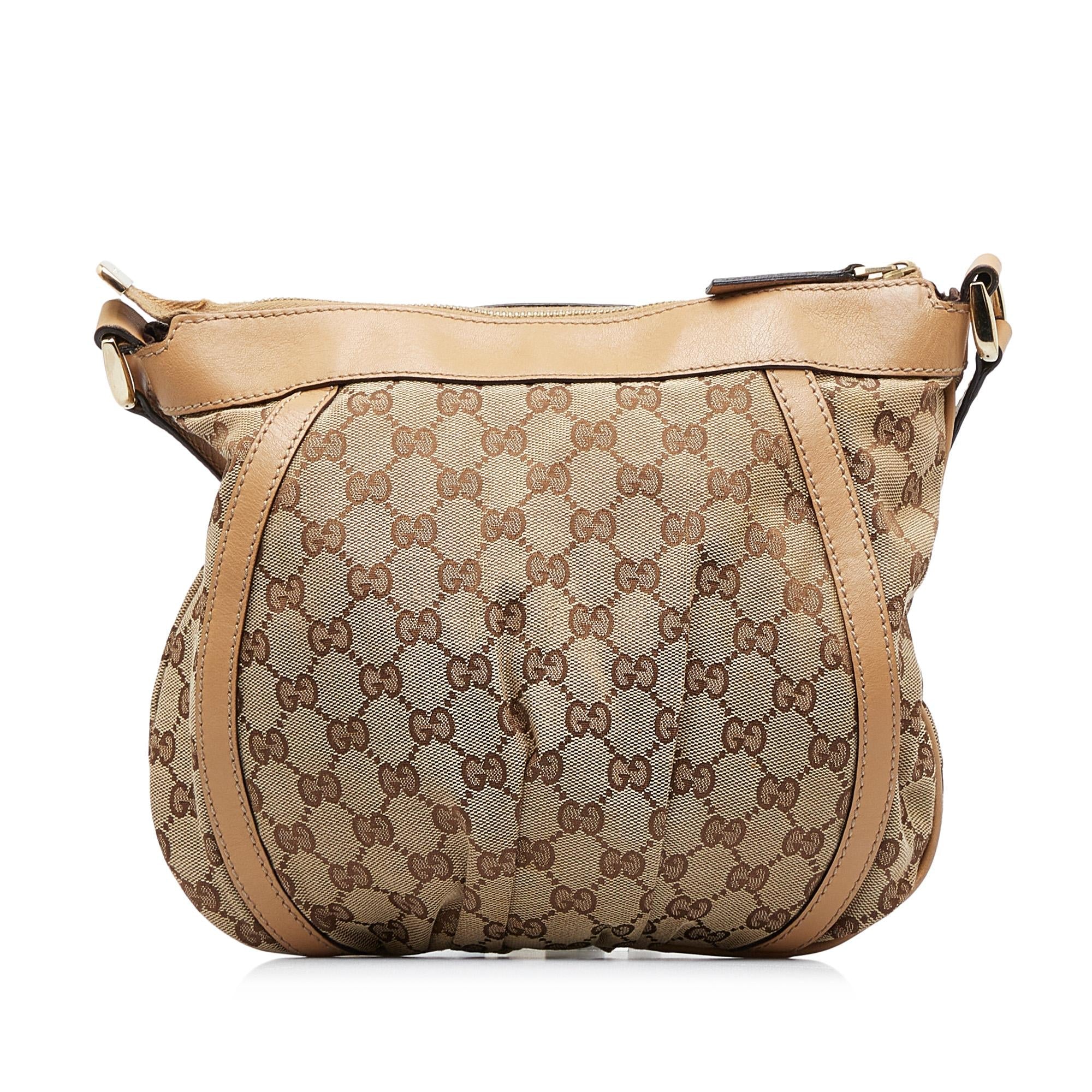 Gucci GG Canvas Abbey D Ring Crossbody (SHG-gkERUr)